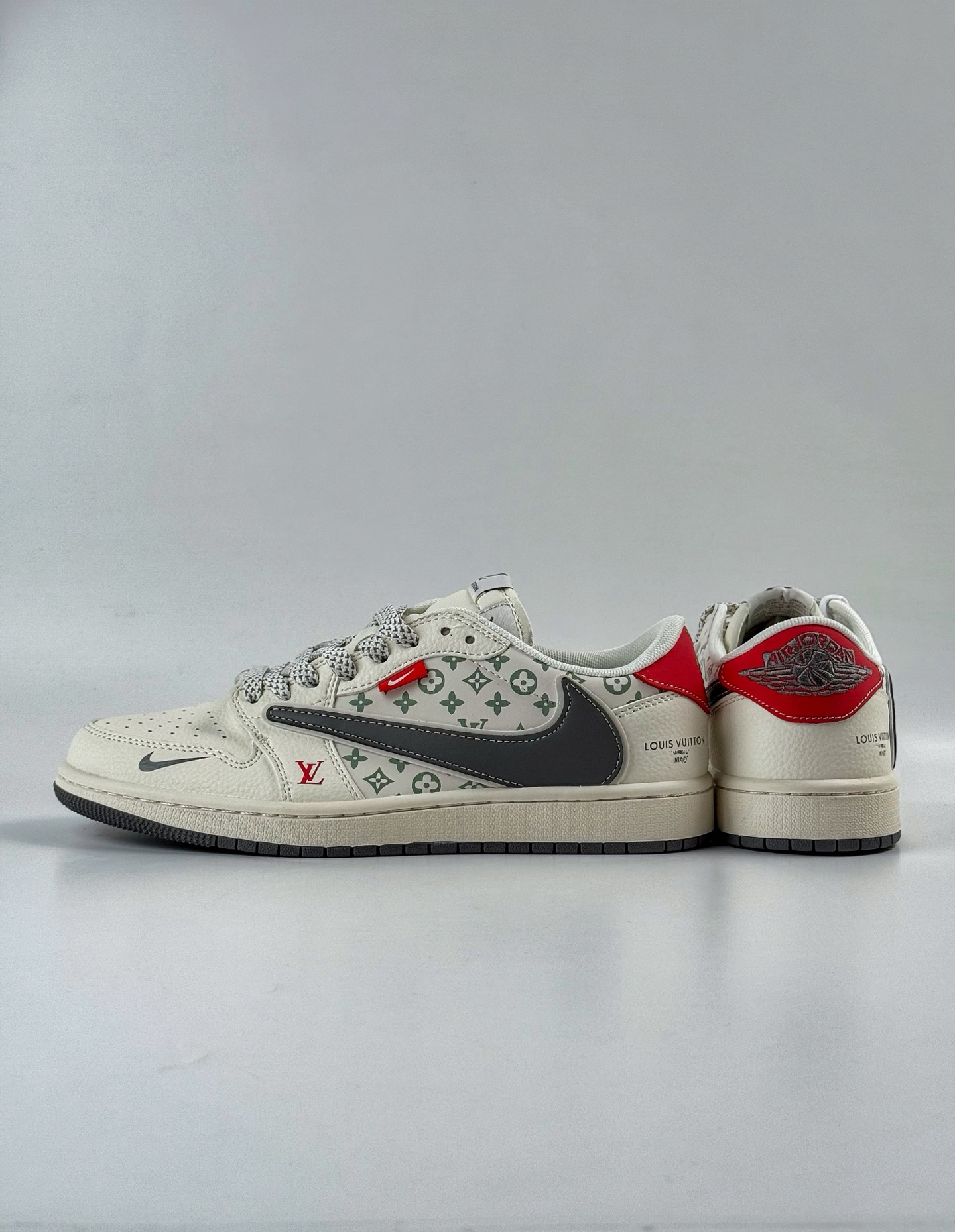 280 Travis Scott x Nike Air Jordan 1 Low x Louis Vuitton Air Jordan 1 Low 反转白黑小勾满天星倒钩 YX5066-336-Chinese UA Cheap High Quatity Brand Clothes Bags handbags Sneakers wholesale wholesaler seller from China Factory suppliers Fashion Clothing Shoes best Quality Beautiful Price 280 Travis Scott x Nike Air Jordan 1 Low x Louis Vuitton Air Jordan 1 Low 反转白黑小勾满天星倒钩 YX5066-336