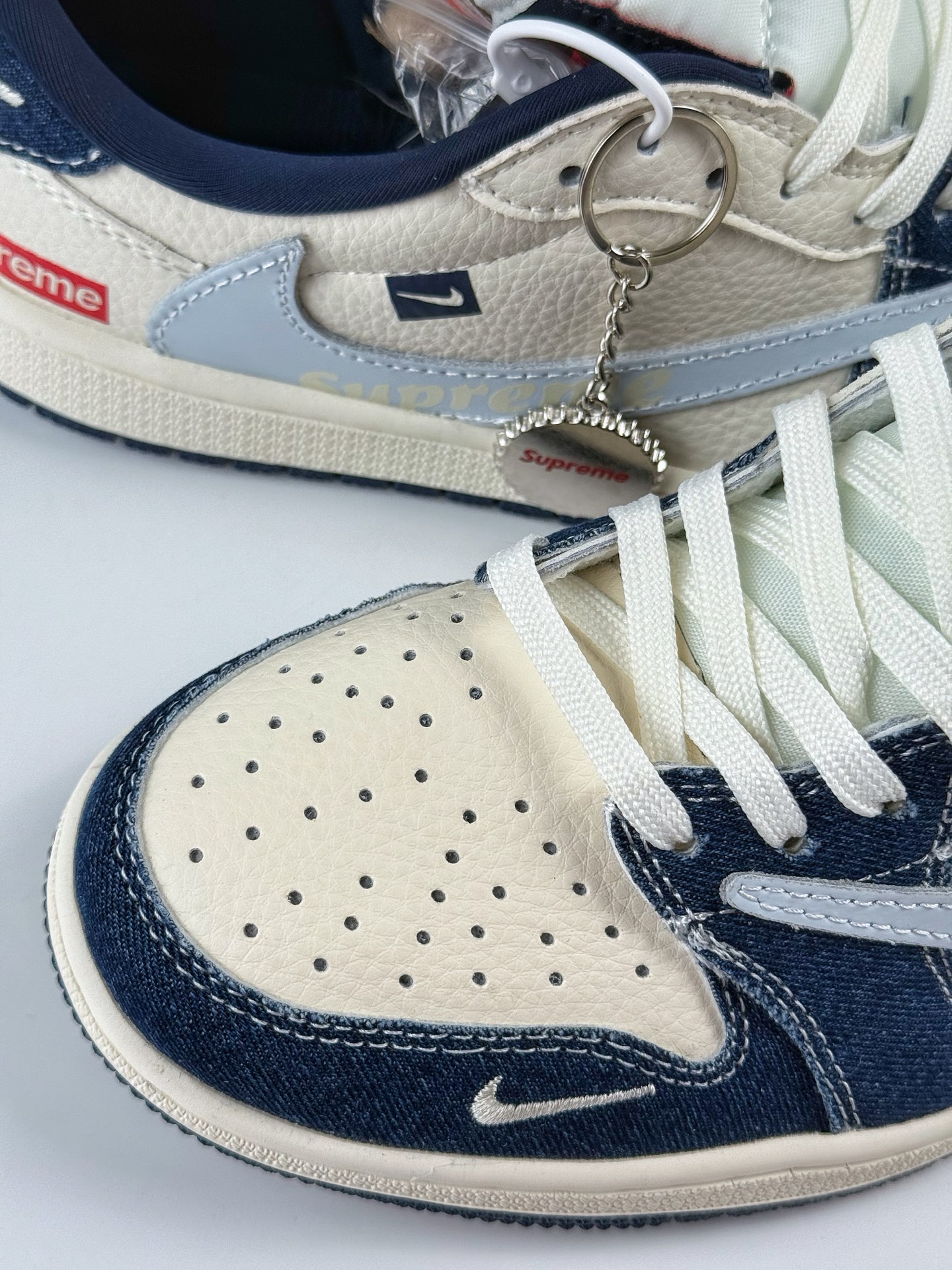 260 Travis Scott x Nike Air Jordan 1 Low x superme Air Jordan 1 Low 反转蓝白小勾倒钩 XB1979-006