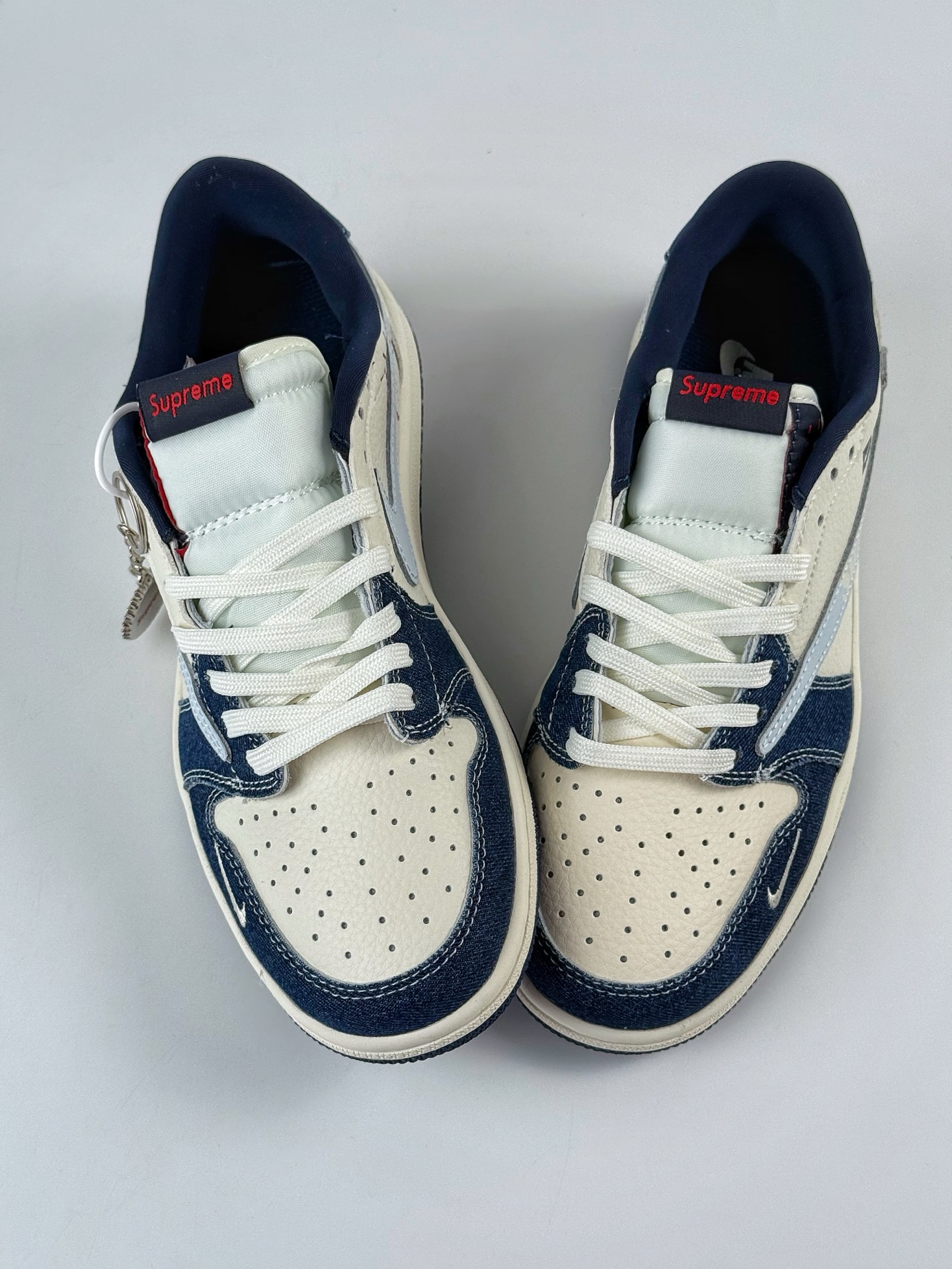 260 Travis Scott x Nike Air Jordan 1 Low x superme Air Jordan 1 Low 反转蓝白小勾倒钩 XB1979-006