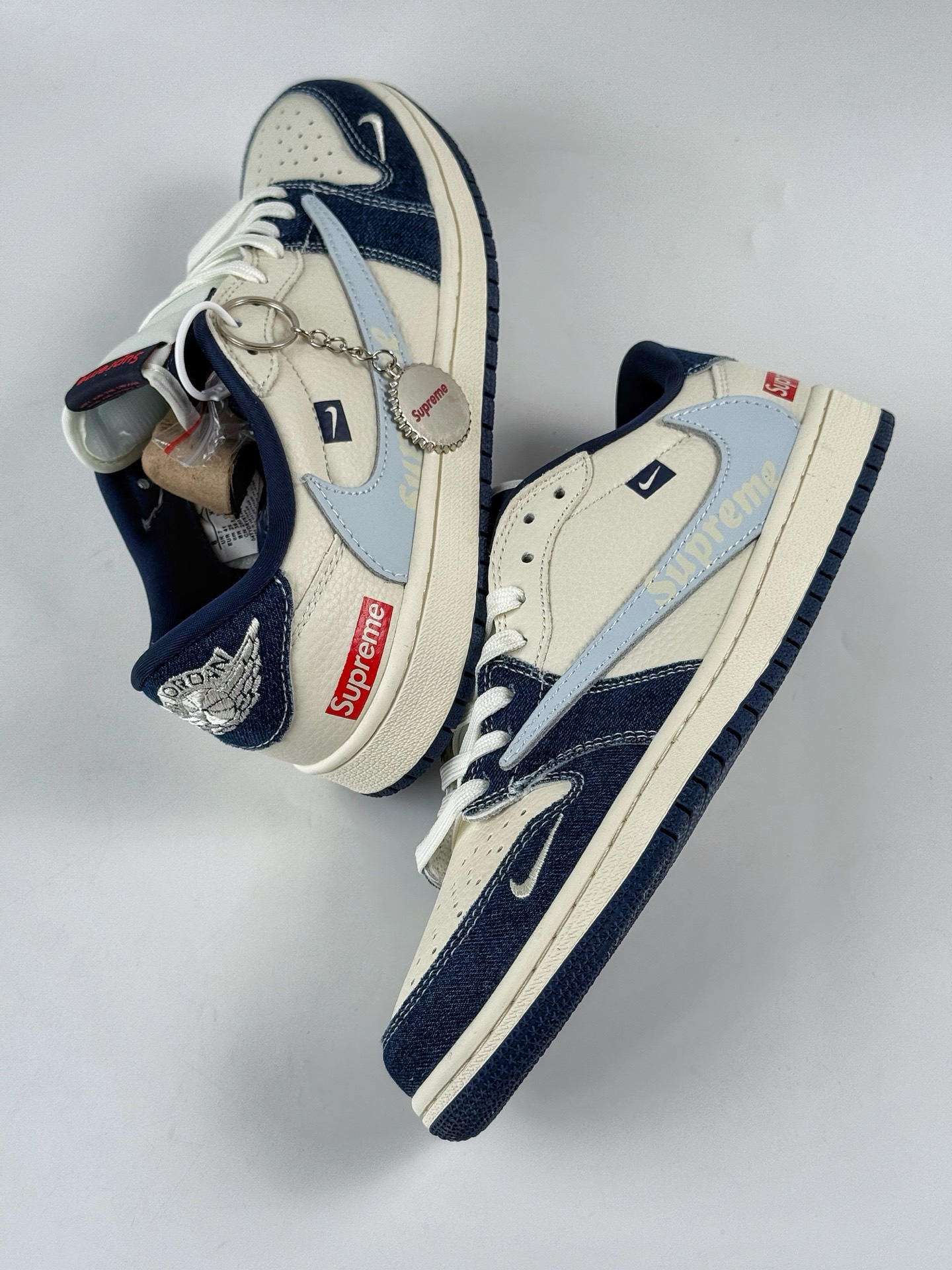 260 Travis Scott x Nike Air Jordan 1 Low x superme Air Jordan 1 Low 反转蓝白小勾倒钩 XB1979-006