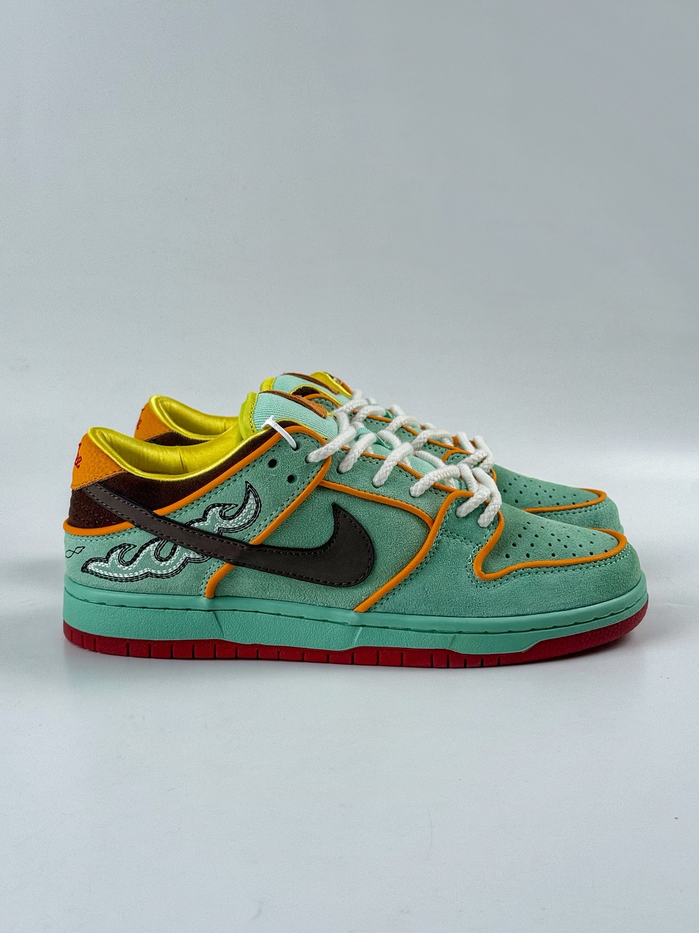 220 Nike Dunk SB Dunk Low “Shenron”黑人月 绿色 HF3058-300