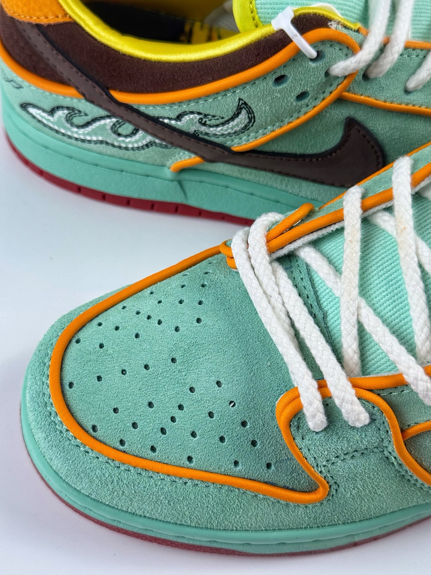 220 Nike Dunk SB Dunk Low “Shenron”黑人月 绿色 HF3058-300