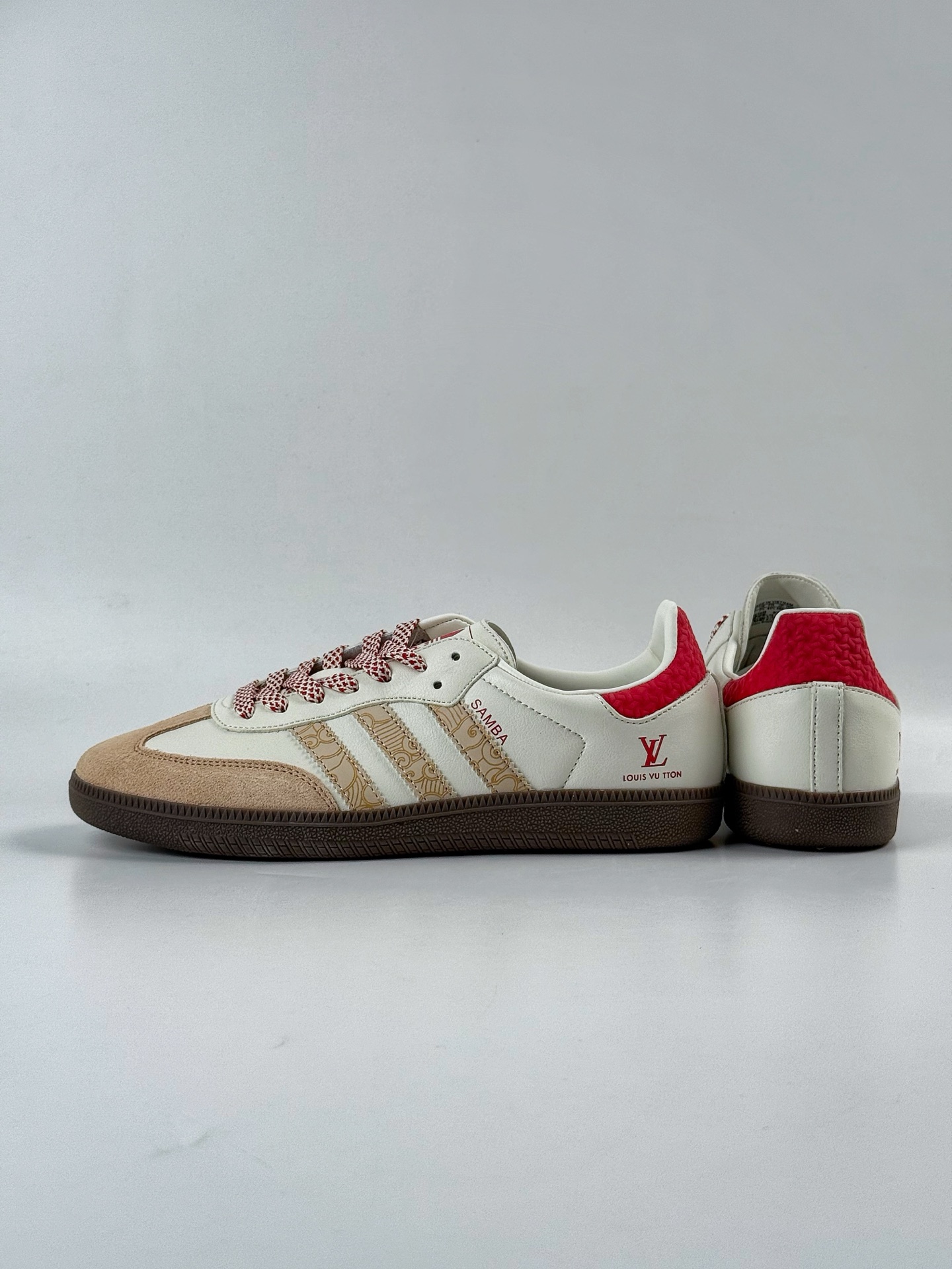 200 adidas originals Samba OG x Louis Vuitton 棕白红 桑巴舞系列复古经典轻便板鞋 GJ75810