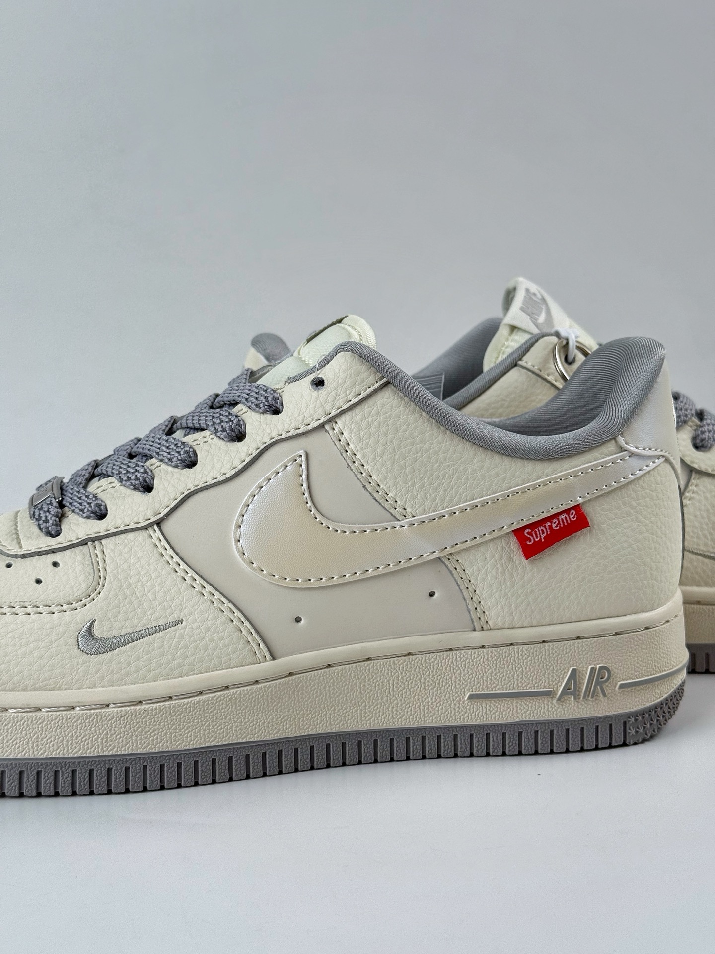 260 Nike Air Force 1 Low 07 x superme 米白灰小勾满天星 XX3168-195