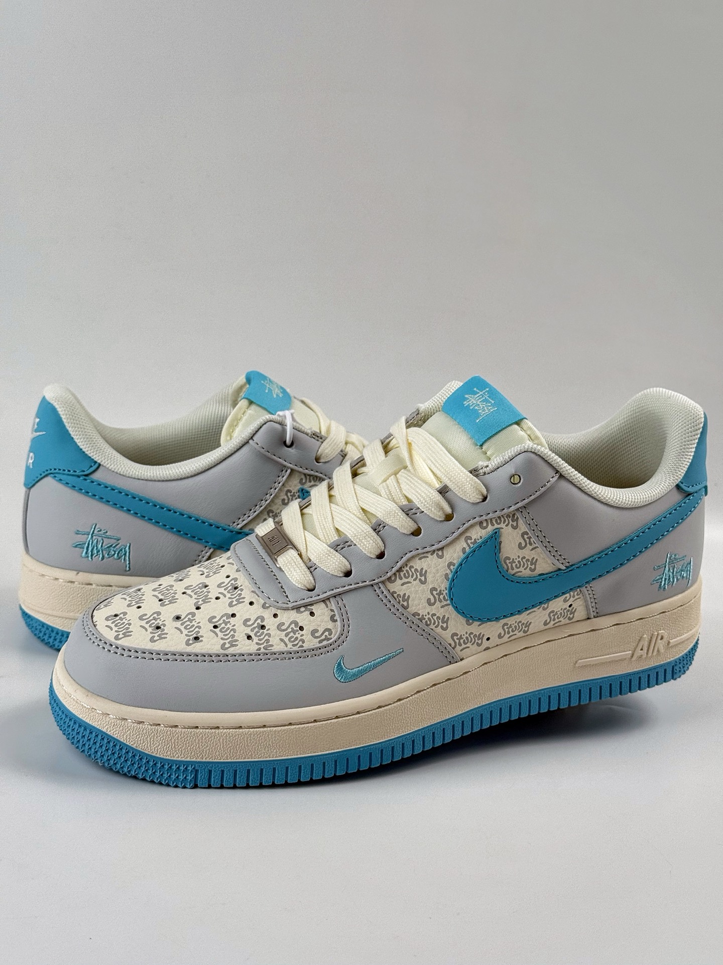 260 Nike Air Force 1 Low 07 x Stussy 灰白蓝小勾 JJ2508-717