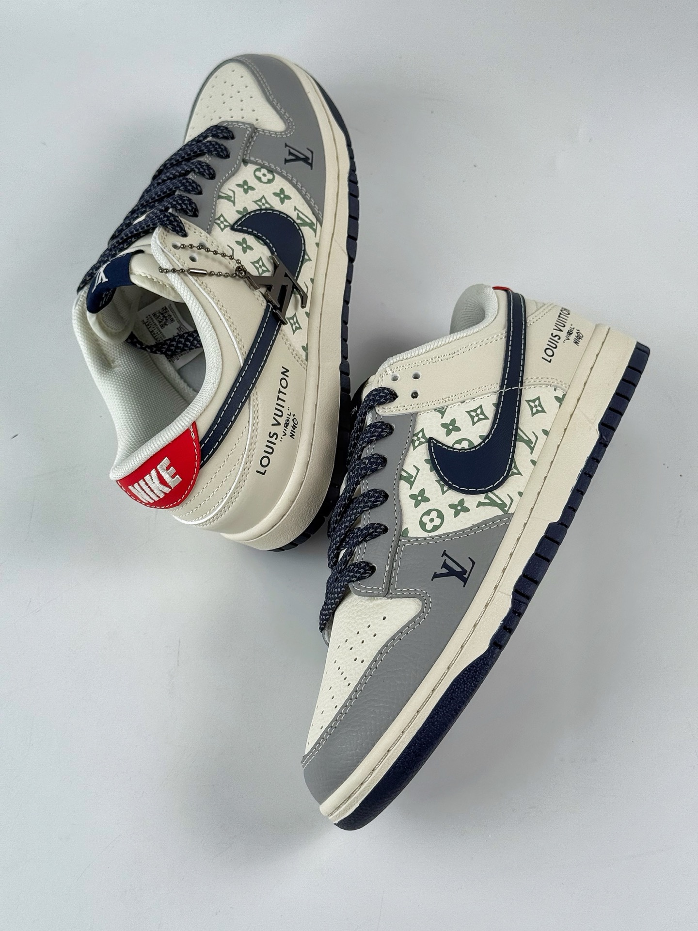 280 Nike SB Dunk Low x Louis Vuitton 灰白满天星 XX3168-161