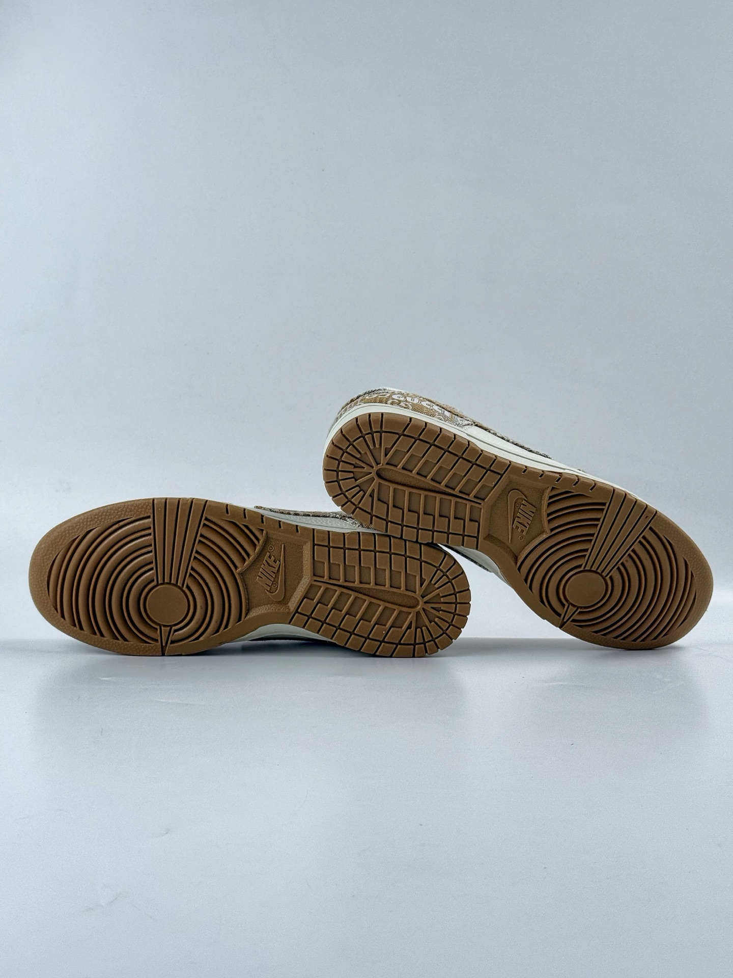 280 Nike SB Dunk Low x GUCCI 橙白小勾 SC9207-421