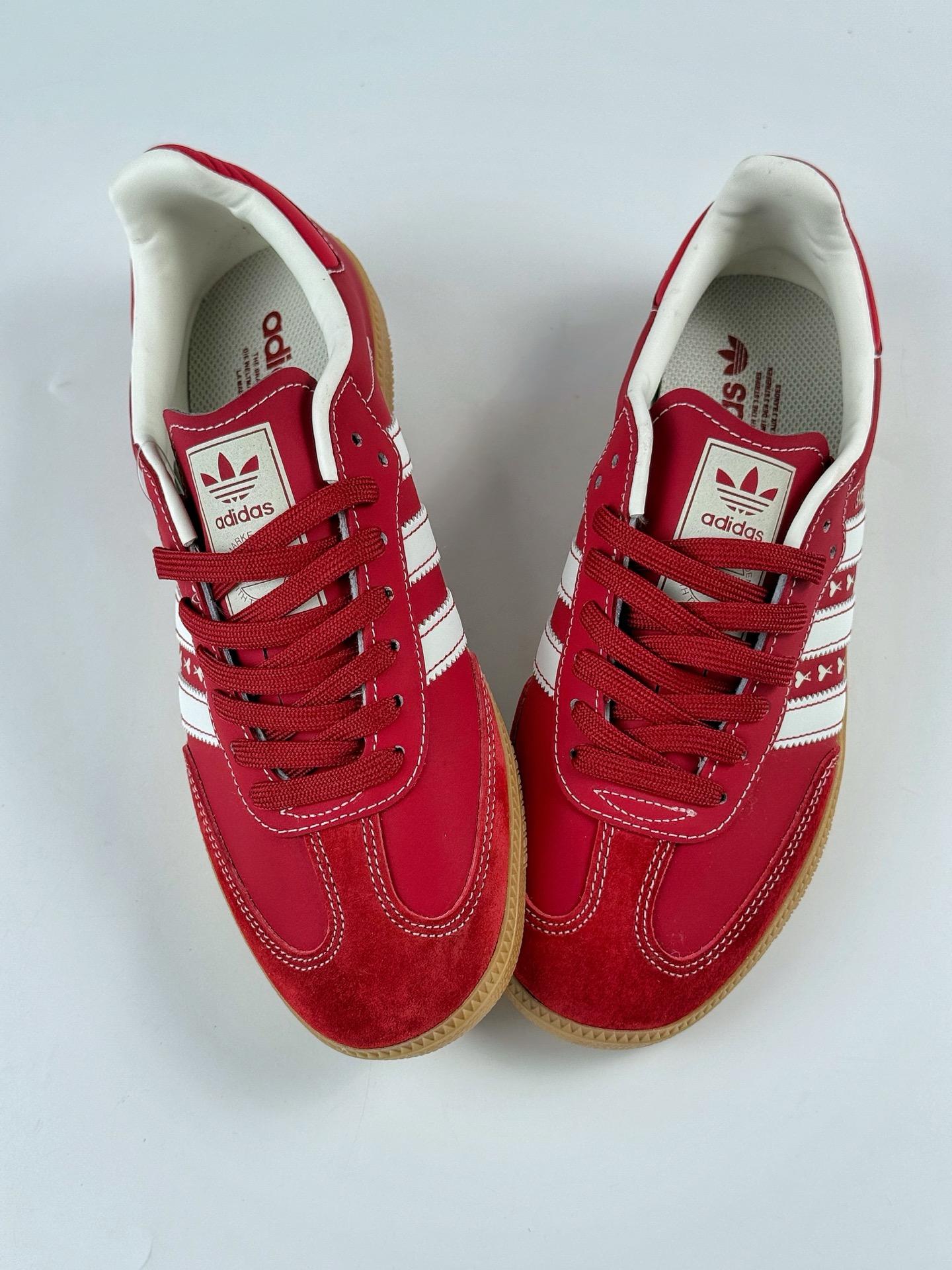 200 adidas originals Samba OG x AMI 红白 桑巴舞系列复古经典轻便板鞋 XR0006