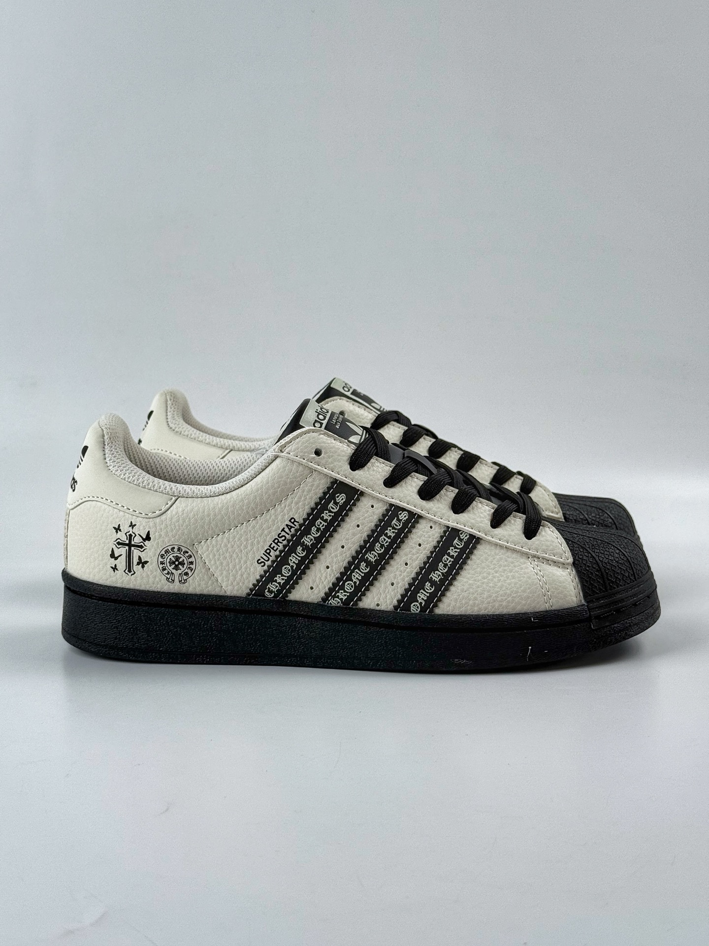 220 AD Originals Superstar 黑白十字架 DS0025