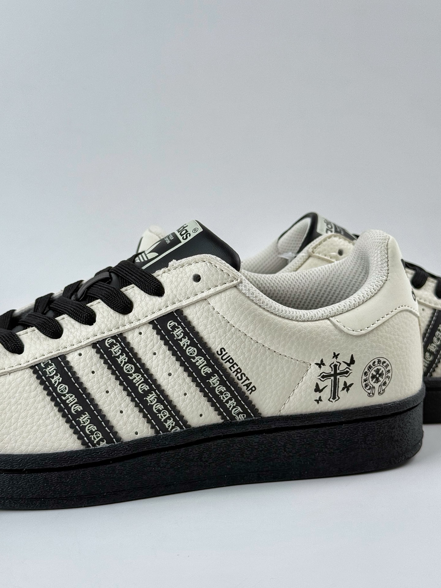 220 AD Originals Superstar 黑白十字架 DS0025