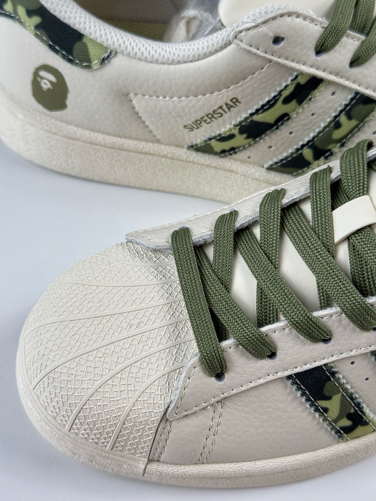 220 AD Originals Superstar x BAPE 白绿 DS0018
