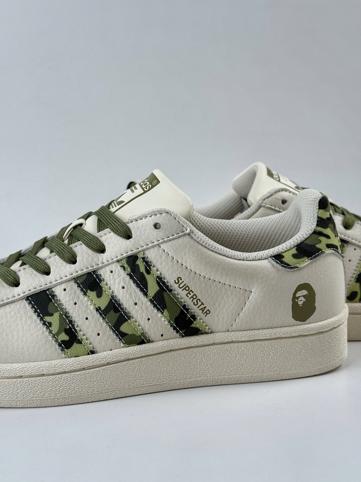 220 AD Originals Superstar x BAPE 白绿 DS0018