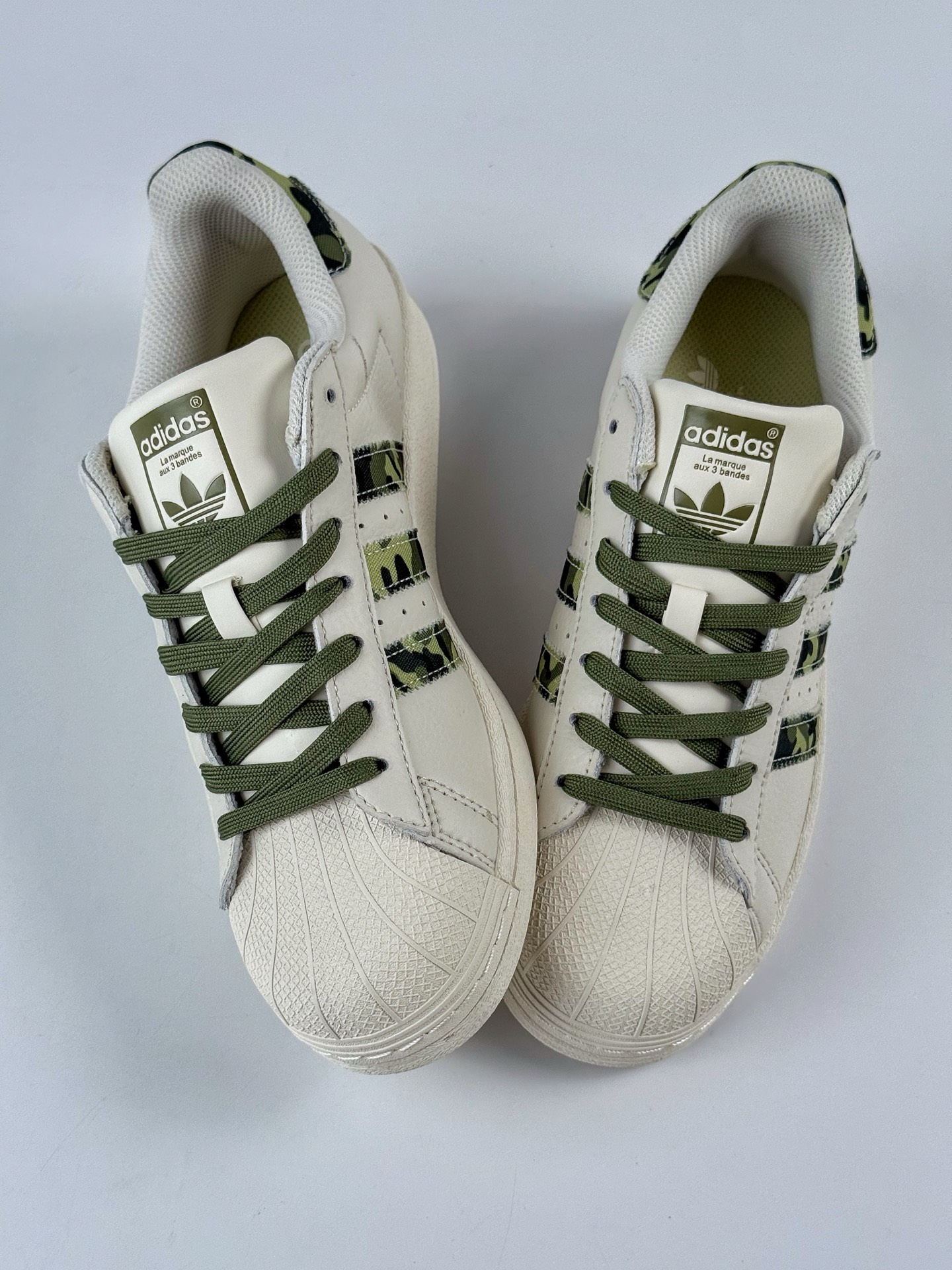 220 AD Originals Superstar x BAPE 白绿 DS0018