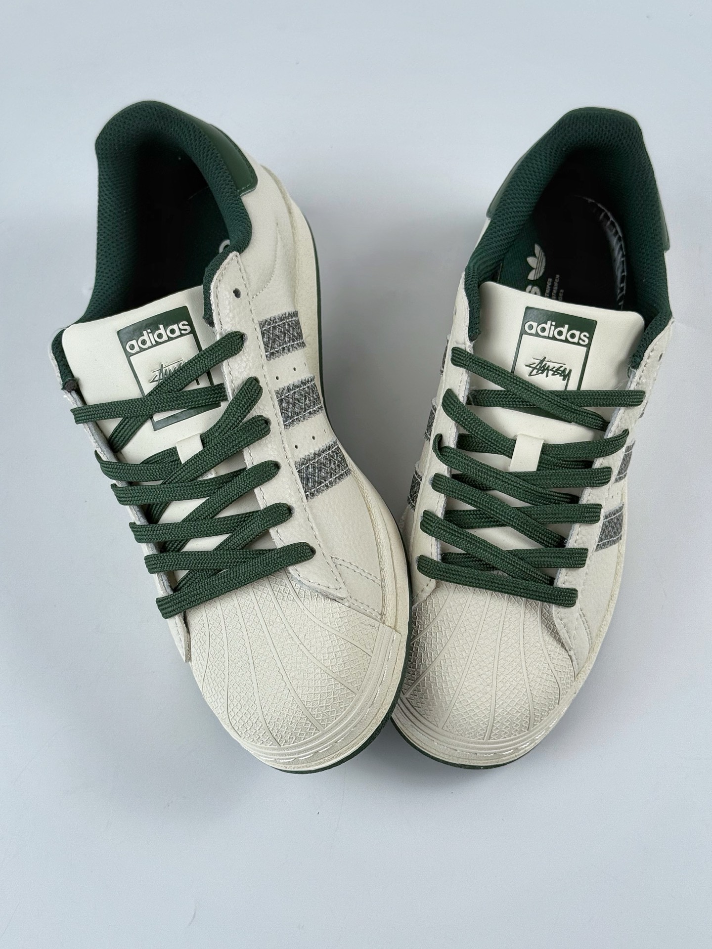 220 AD Originals Superstar x Stussy 白绿 AD8017