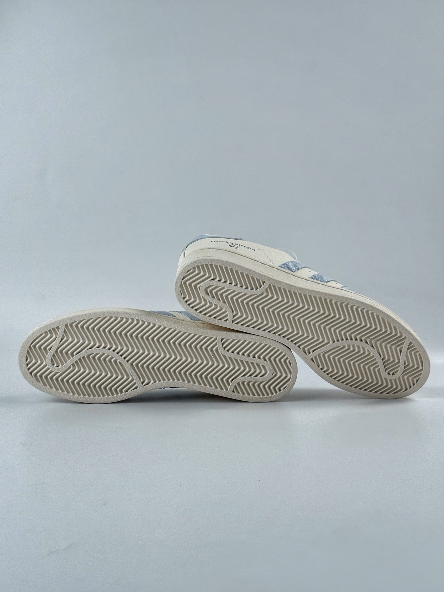 220 AD Originals Superstar x Louis Vuitton 白蓝 SD6821