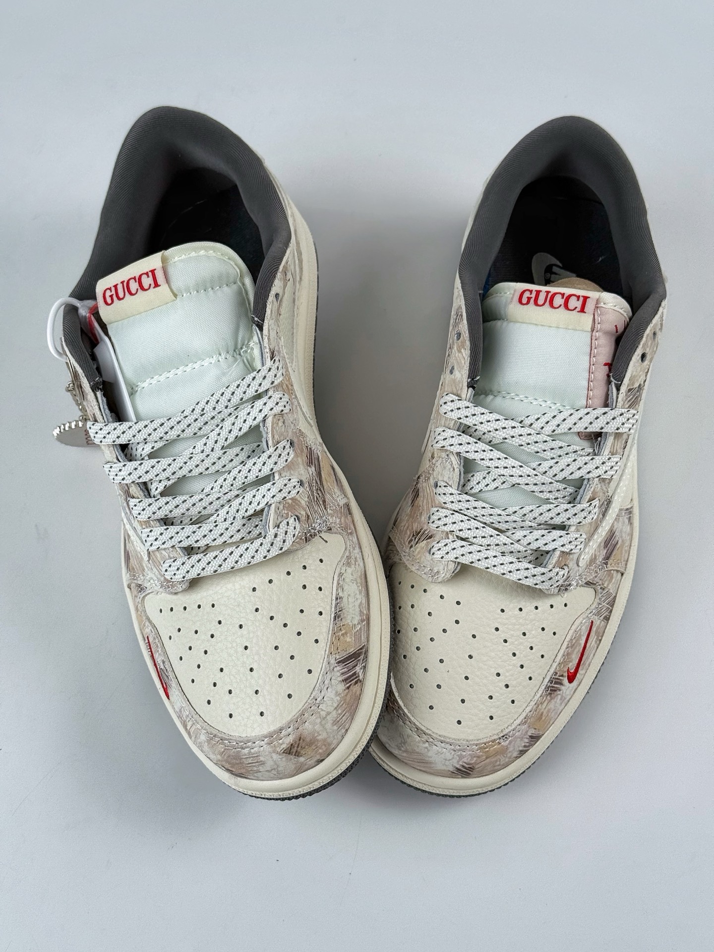 260 Travis Scott x Nike Air Jordan 1 Low x GUCCI Air Jordan 1 Low 反转灰棕双小勾满天星倒钩 XB1979-005