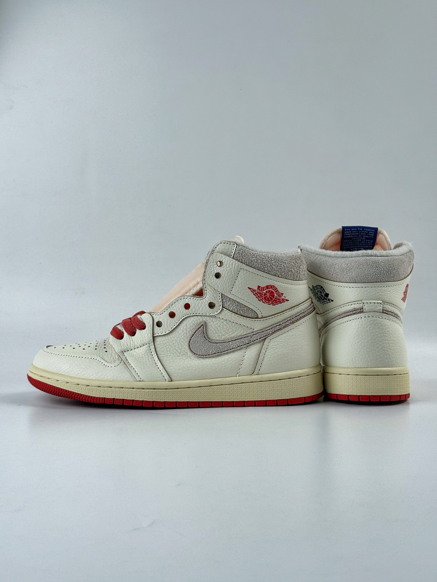 260 莞产原底面 市售性价比之王 Air Jordan 1 Retro High OG ”Sail/Cinnabar” 米橙 DB4612-100