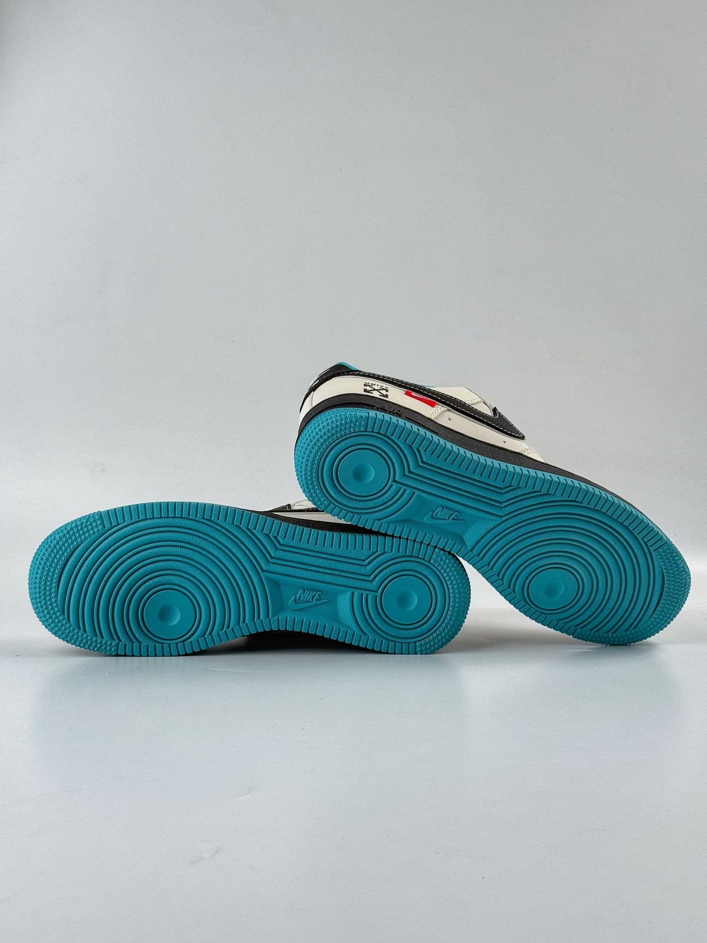 260 Nike Air Force 1 Low 07 x OFF-WHITE 白黑绿 QW5836-003