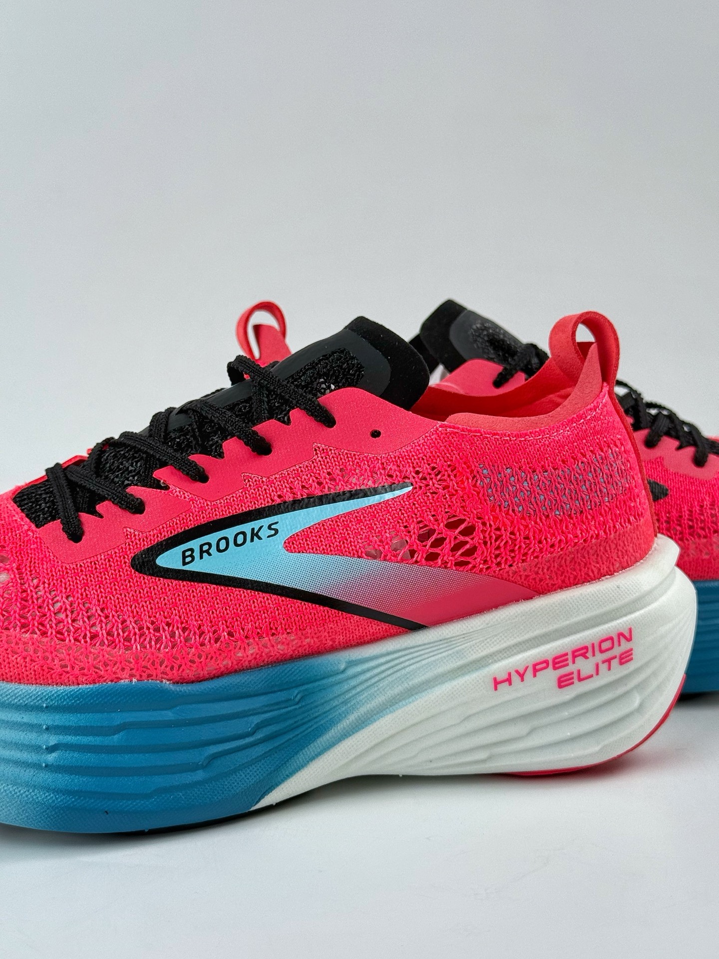 190 Brooks布鲁克斯 Hyperion Elite 4 PB 舒适百搭防滑耐磨 低帮 越野竞速跑步鞋 100046 1D 645