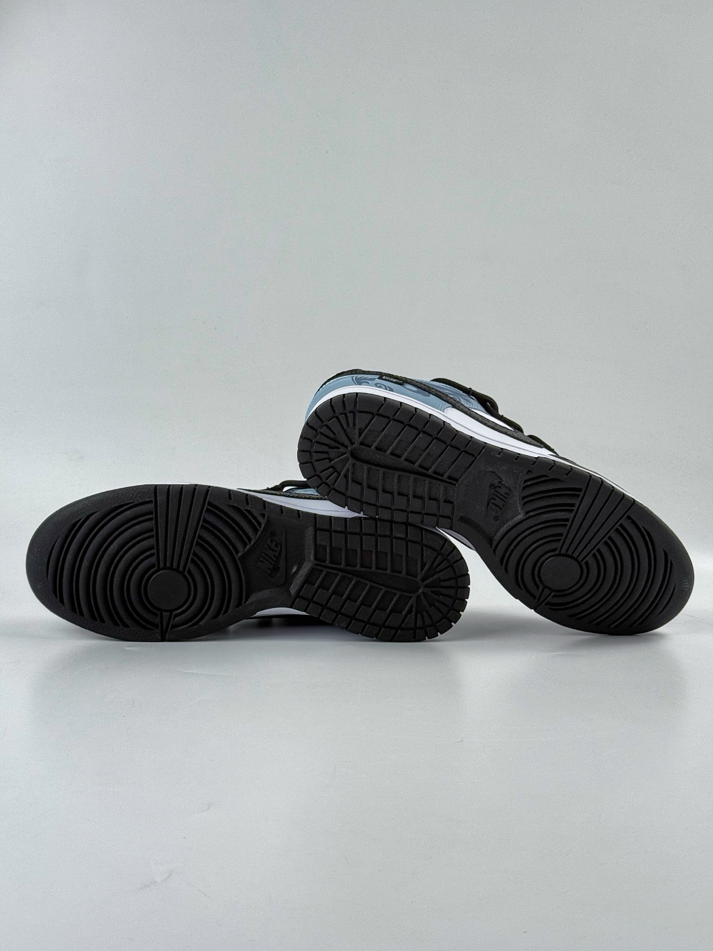 280 Nike SB Dunk Low 山海经-赢鱼 贴皮 印花 解构 潮流 DD1503-101