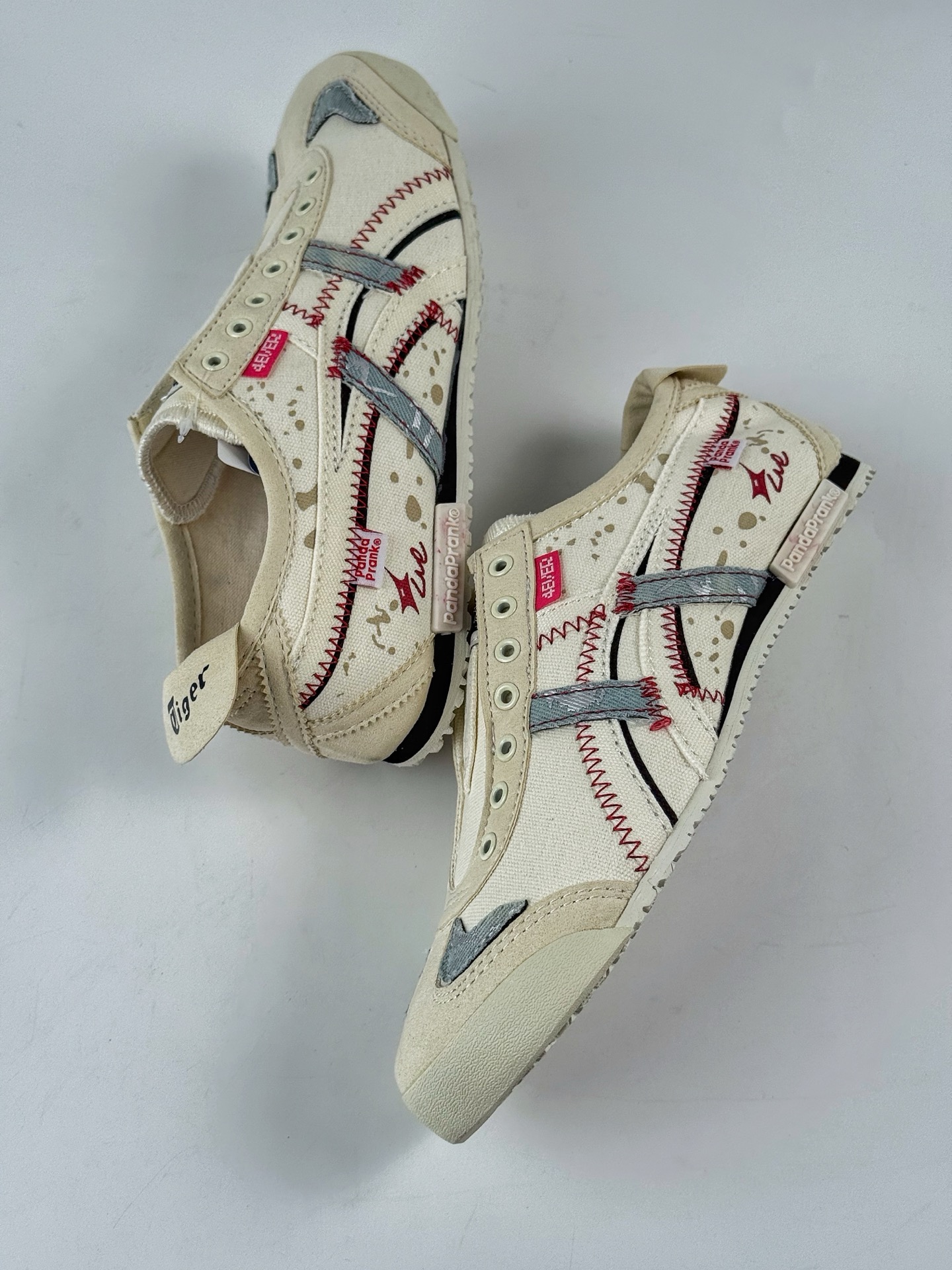140 Onitsuka Tiger Mexico 66 SLIP-ON 搭单品 板鞋 1183A360-205