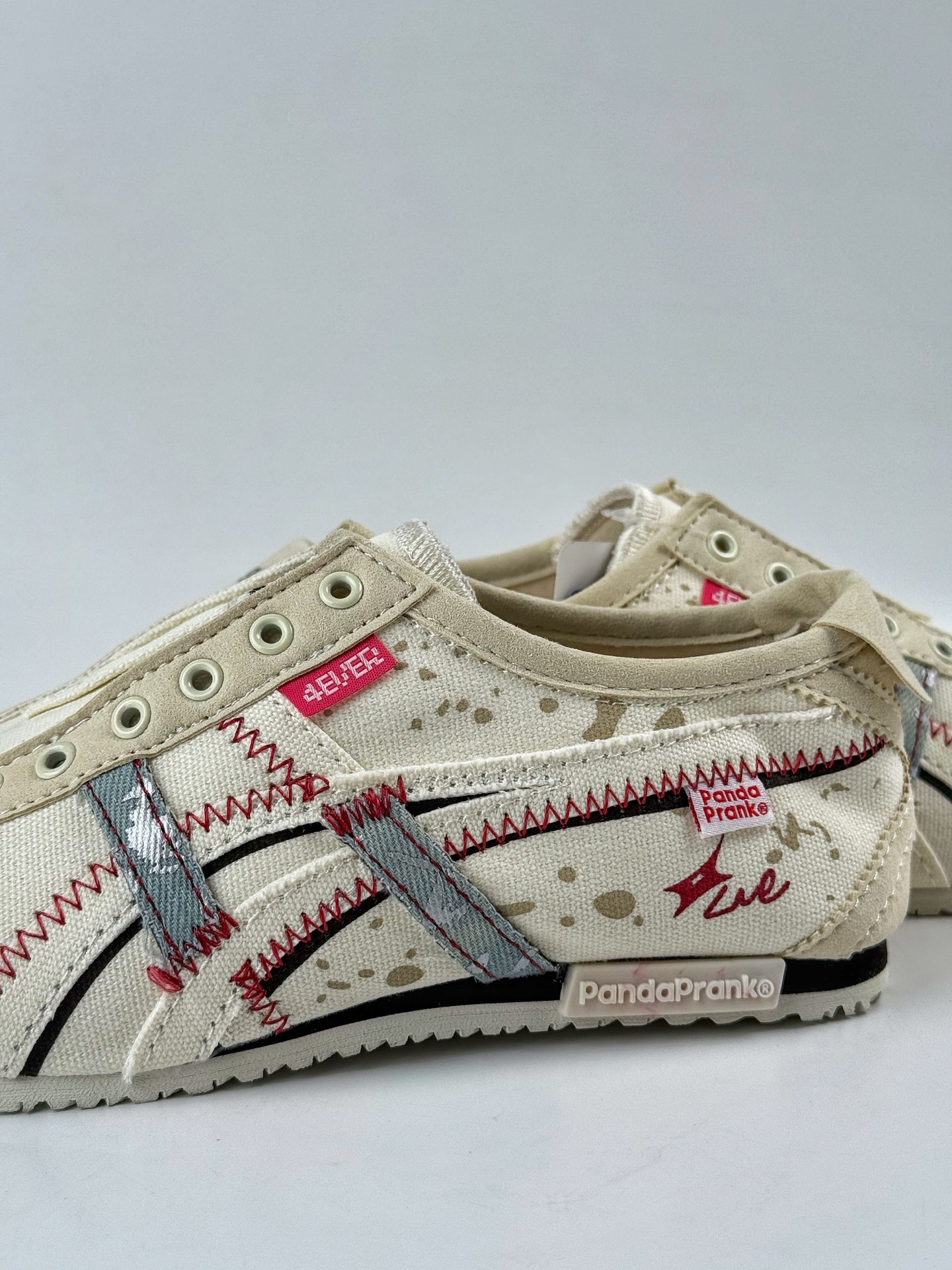140 Onitsuka Tiger Mexico 66 SLIP-ON 搭单品 板鞋 1183A360-205