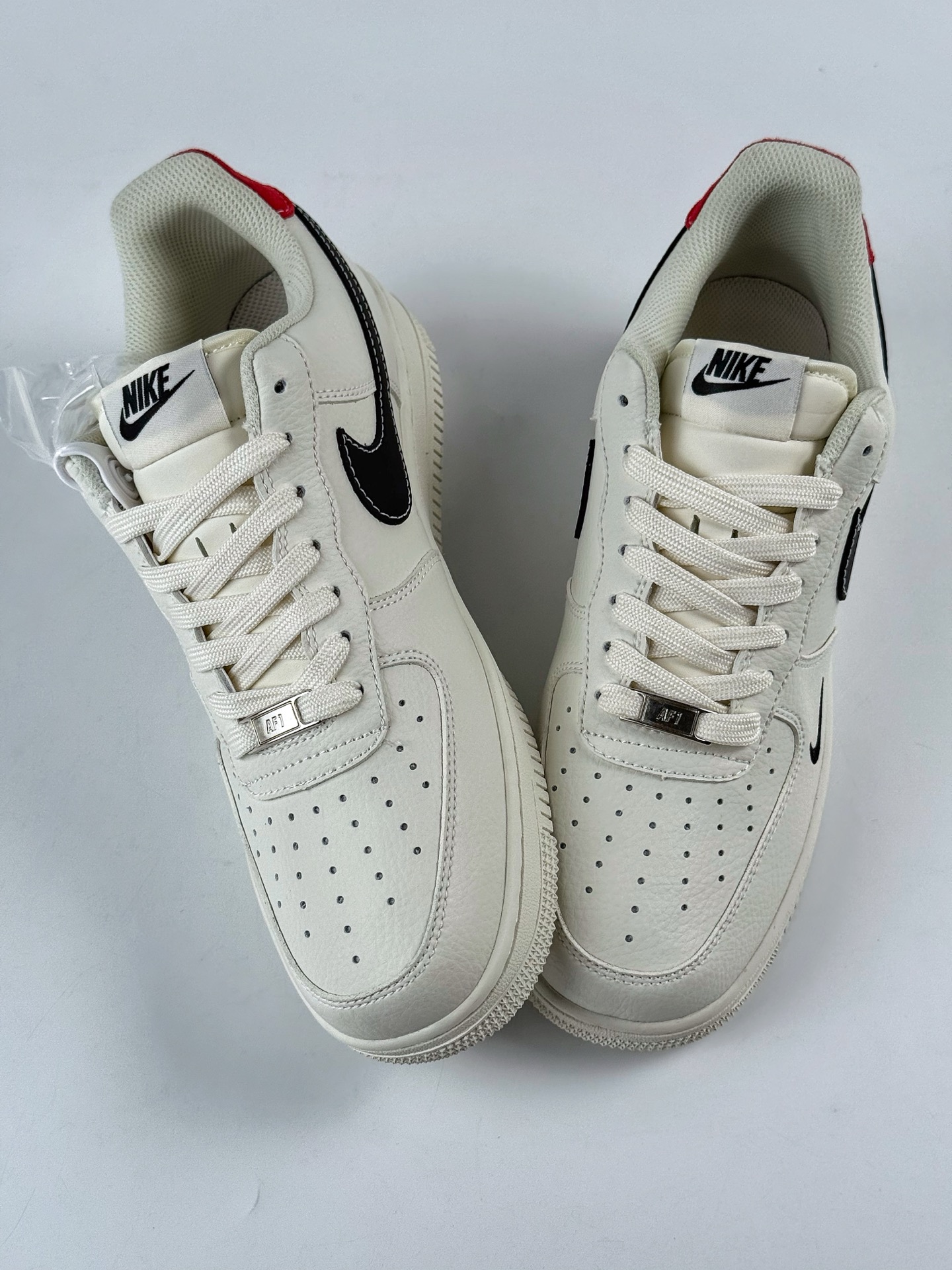 260 Nike Air Force 1 Low 07 发财 白黑小勾 CS5288-025