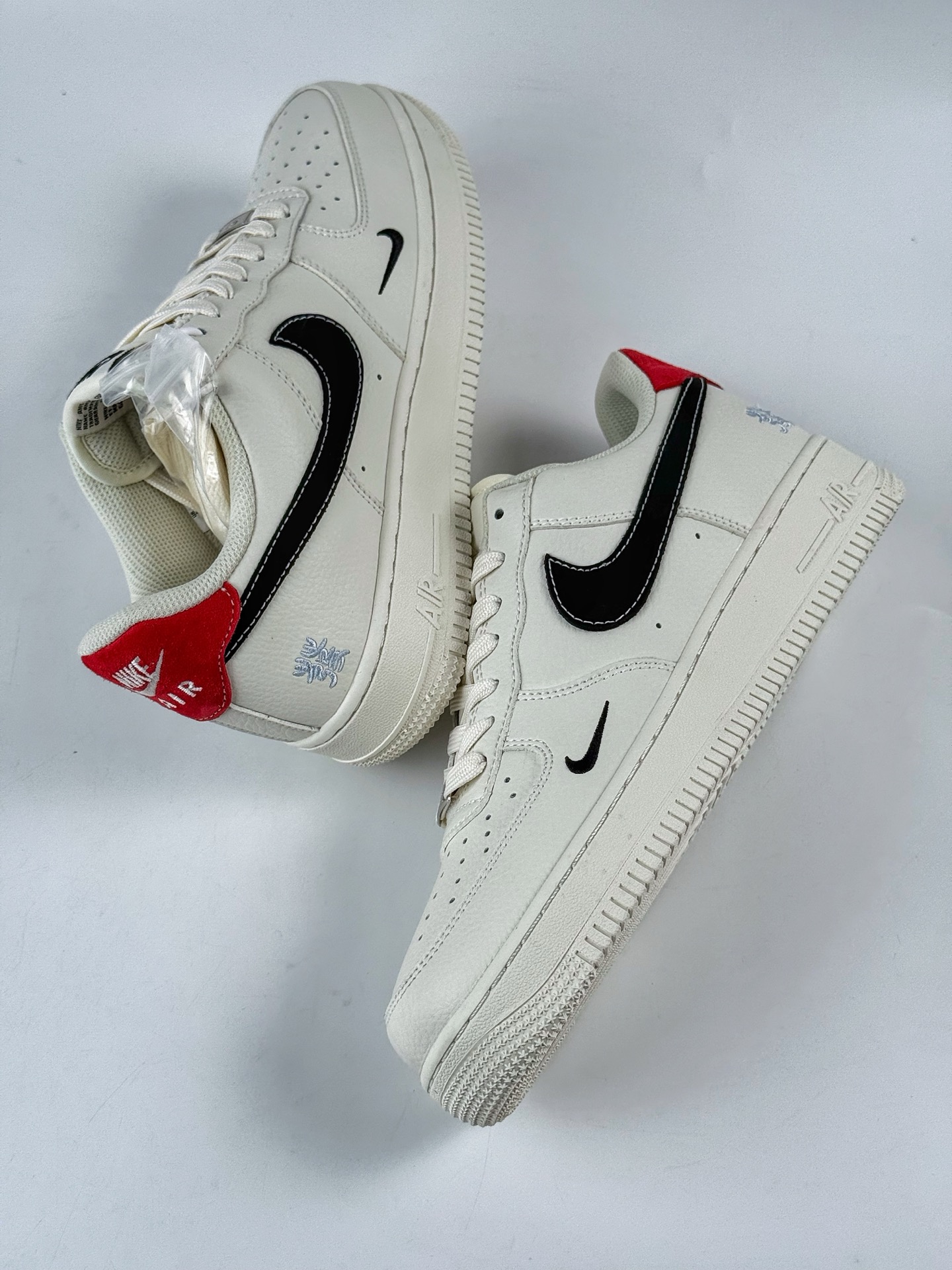 260 Nike Air Force 1 Low 07 发财 白黑小勾 CS5288-025