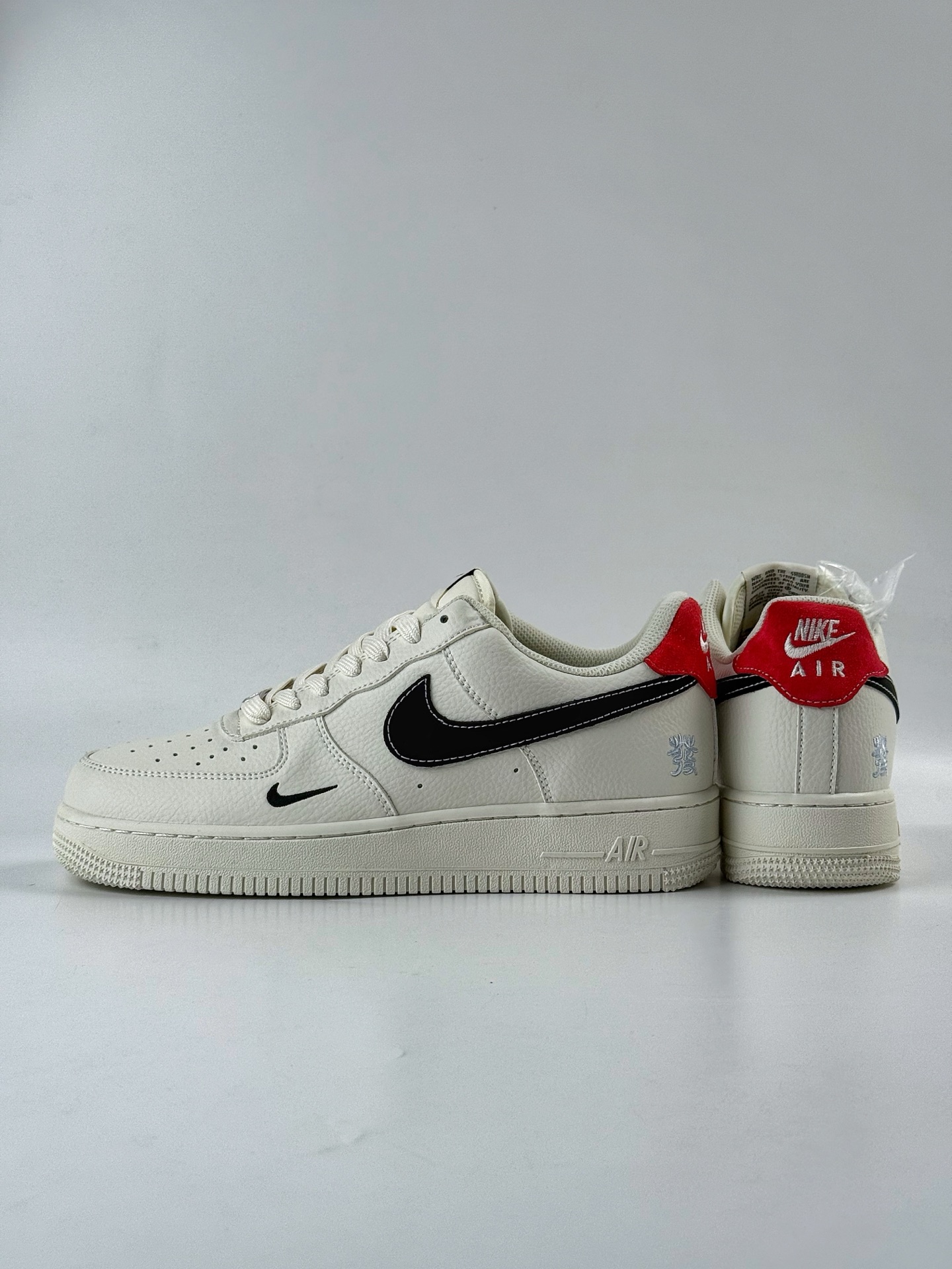 260 Nike Air Force 1 Low 07 发财 白黑小勾 CS5288-025