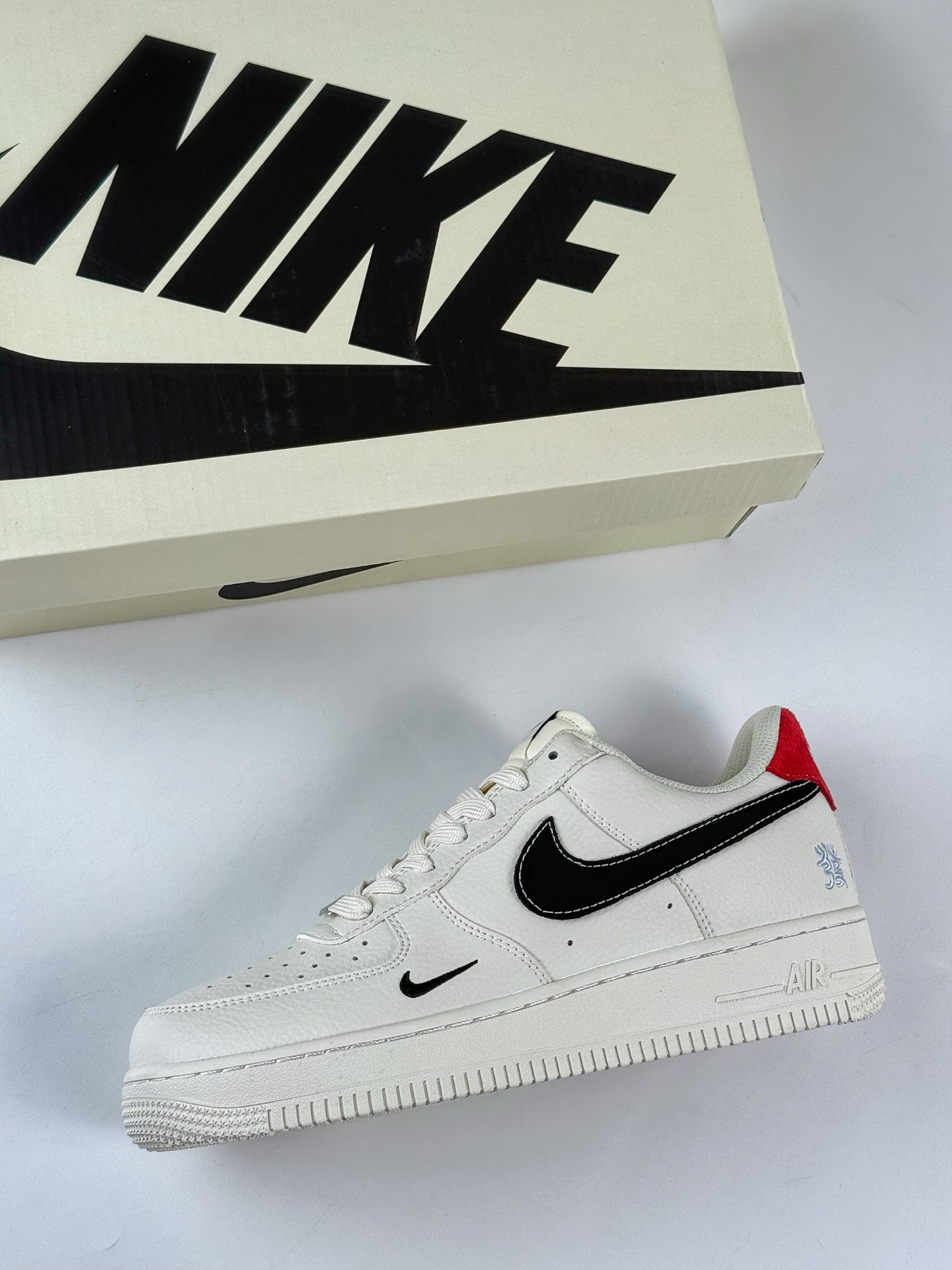 260 Nike Air Force 1 Low 07 发财 白黑小勾 CS5288-025