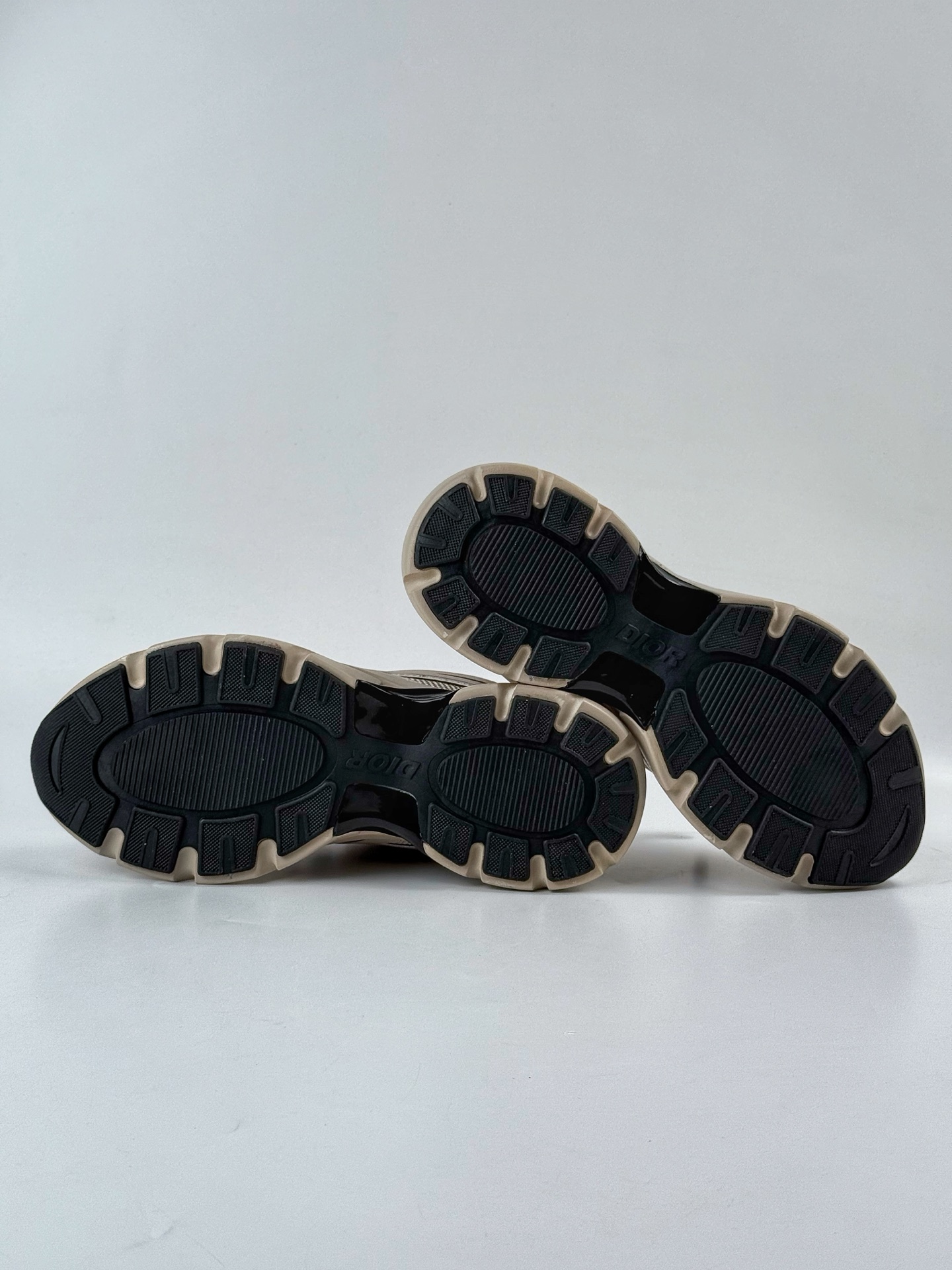 260 迪奥 Dior B44 Blade 联名款 B44系列休闲 运动鞋 老爹鞋