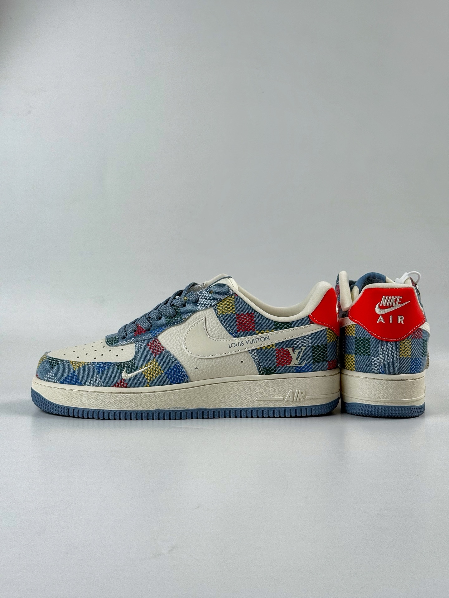 260 Nike Air Force 1 Low 07 x Louis Vuitton 牛仔蓝白小勾满天星 XL1979-101