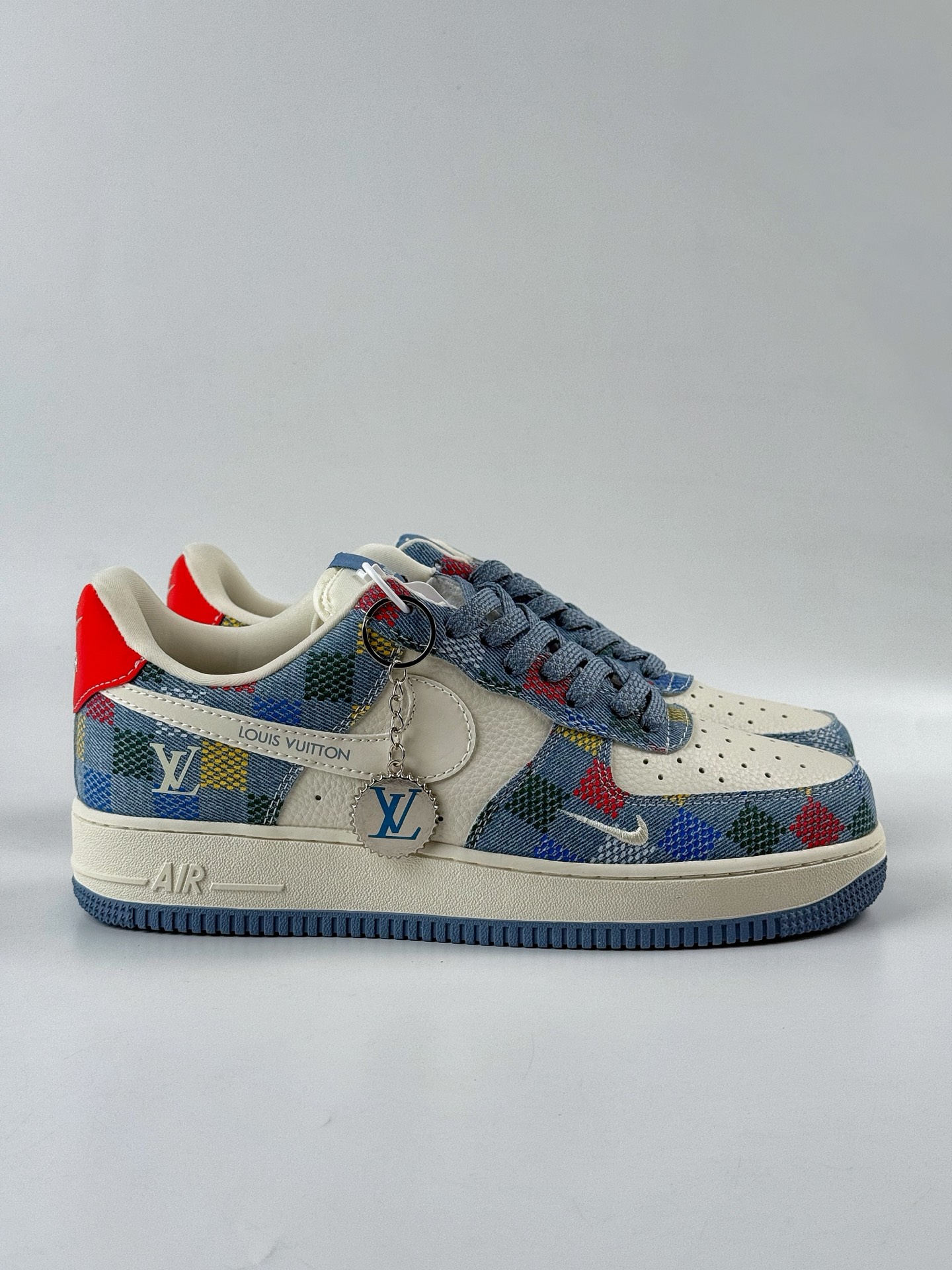 260 Nike Air Force 1 Low 07 x Louis Vuitton 牛仔蓝白小勾满天星 XL1979-101