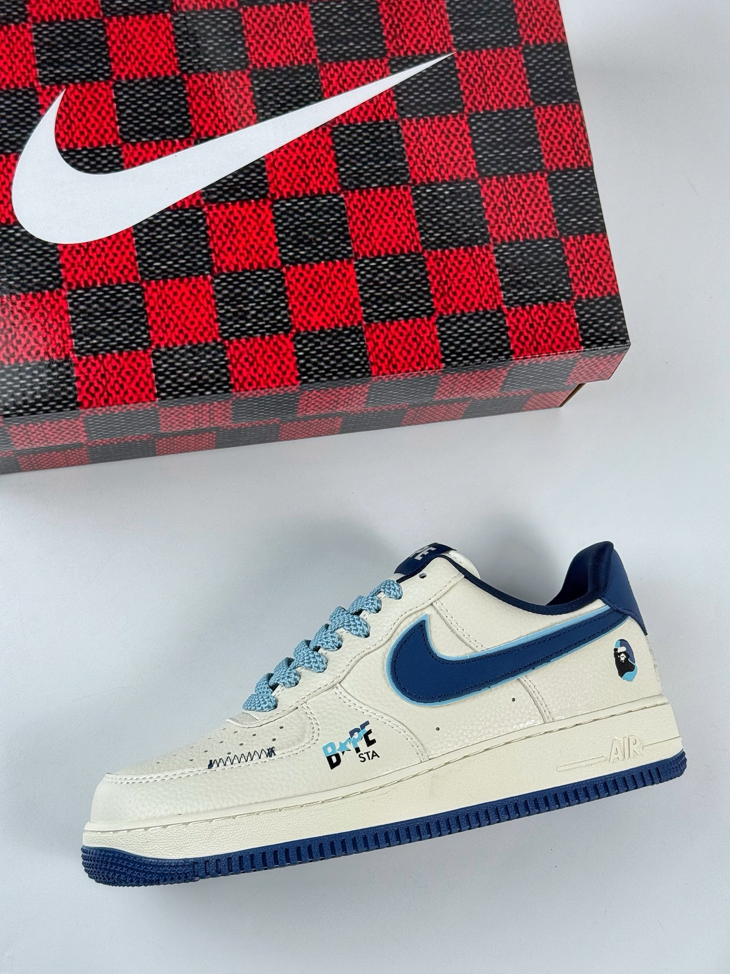 260 Nike Air Force 1 Low 07 x BAPE 米蓝满天星 KB1688-002-Chinese UA Cheap High Quatity Brand Clothes Bags handbags Sneakers wholesale wholesaler seller from China Factory suppliers Fashion Clothing Shoes best Quality Beautiful Price 260 Nike Air Force 1 Low 07 x BAPE 米蓝满天星 KB1688-002