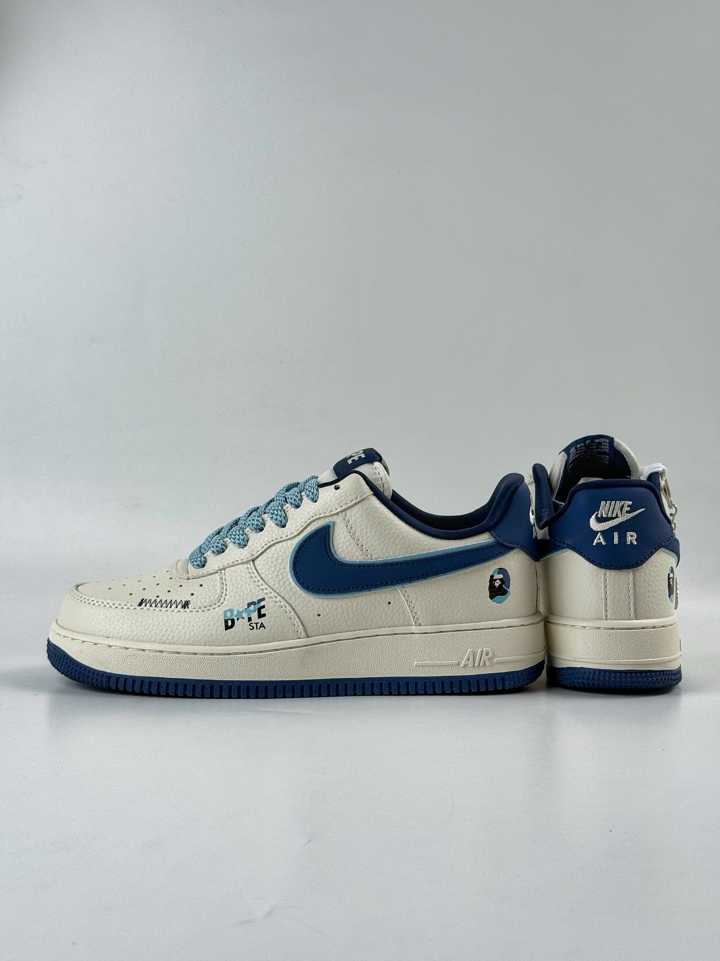 260 Nike Air Force 1 Low 07 x BAPE 米蓝满天星 KB1688-002-Chinese UA Cheap High Quatity Brand Clothes Bags handbags Sneakers wholesale wholesaler seller from China Factory suppliers Fashion Clothing Shoes best Quality Beautiful Price 260 Nike Air Force 1 Low 07 x BAPE 米蓝满天星 KB1688-002
