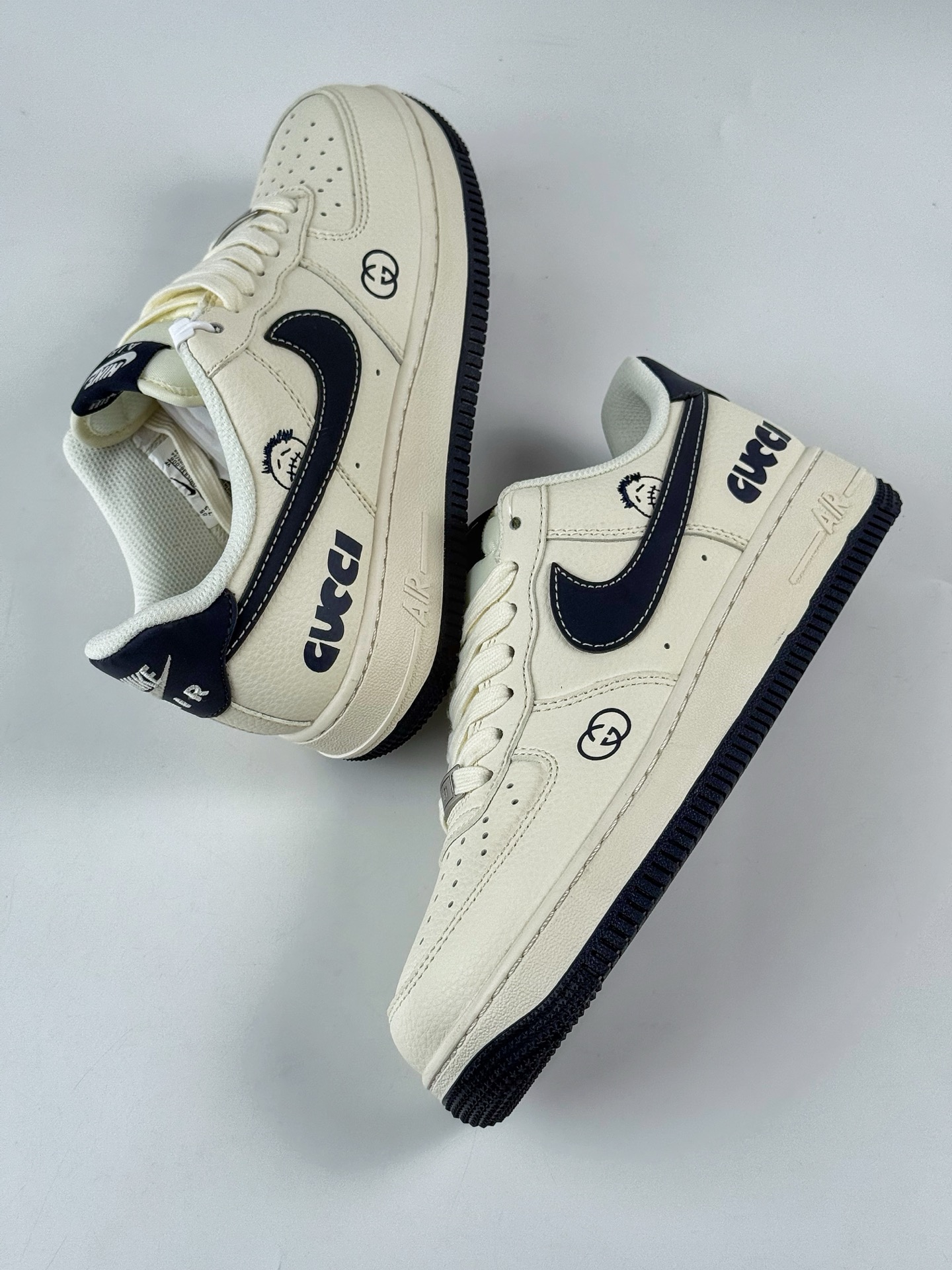 260 Nike Air Force 1 Low 07 x GUCCI 米黑 QW5836-006