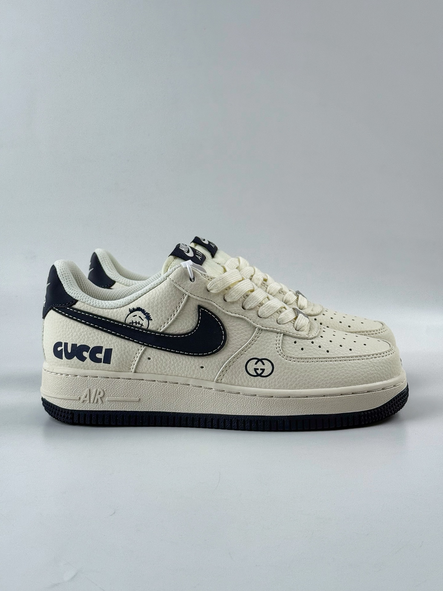 260 Nike Air Force 1 Low 07 x GUCCI 米黑 QW5836-006