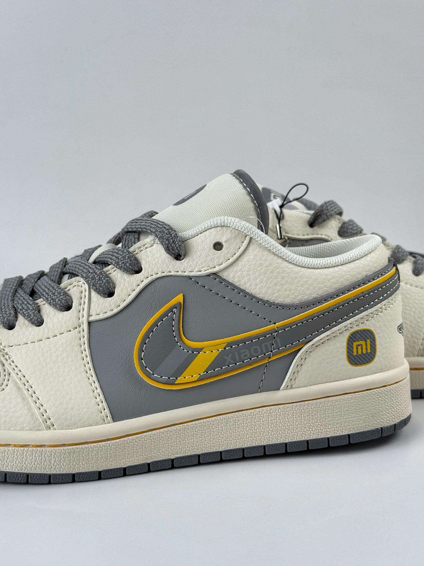 280 Air Jordan 1 Retro Low x SU7 Ultra 白灰 XX3168-199-Chinese UA Cheap High Quatity Brand Clothes Bags handbags Sneakers wholesale wholesaler seller from China Factory suppliers Fashion Clothing Shoes best Quality Beautiful Price 280 Air Jordan 1 Retro Low x SU7 Ultra 白灰 XX3168-199