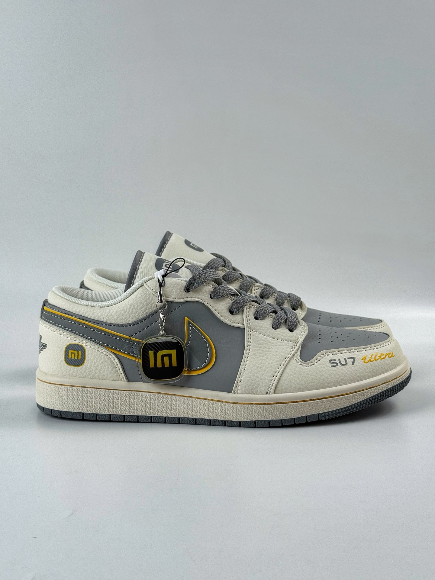 280 Air Jordan 1 Retro Low x SU7 Ultra 白灰 XX3168-199-Chinese UA Cheap High Quatity Brand Clothes Bags handbags Sneakers wholesale wholesaler seller from China Factory suppliers Fashion Clothing Shoes best Quality Beautiful Price 280 Air Jordan 1 Retro Low x SU7 Ultra 白灰 XX3168-199