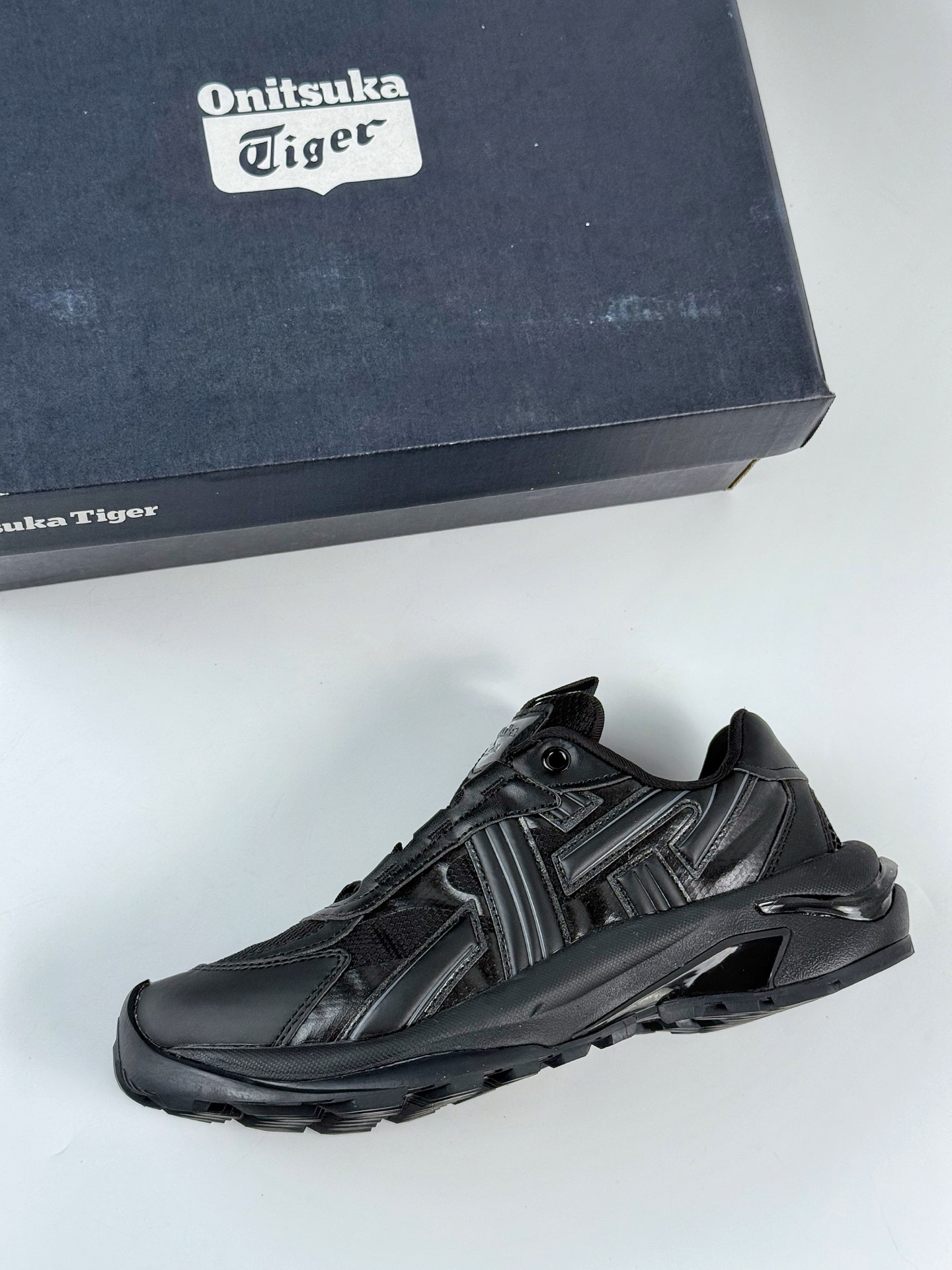 190 Onitsuka Tiger鬼塚虎 TIGTRAIL 舒适时尚 减震防滑 低帮 生活休闲鞋 1183C383-001-Chinese UA Cheap High Quatity Brand Clothes Bags handbags Sneakers wholesale wholesaler seller from China Factory suppliers Fashion Clothing Shoes best Quality Beautiful Price 190 Onitsuka Tiger鬼塚虎 TIGTRAIL 舒适时尚 减震防滑 低帮 生活休闲鞋 1183C383-001