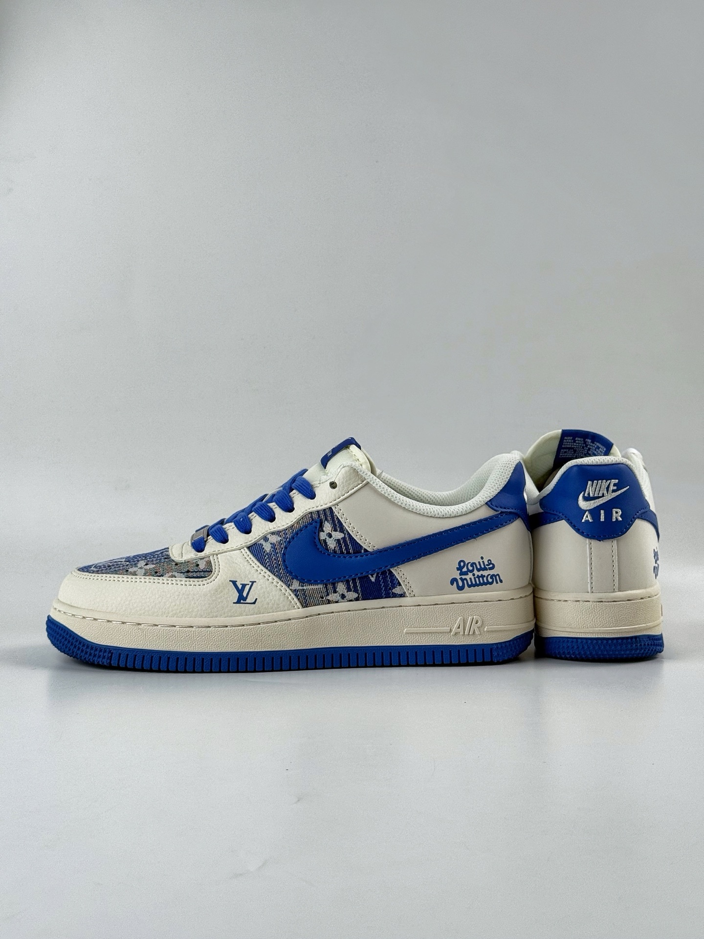 260 Nike Air Force 1 Low 07 x Louis Vuitton 白蓝 XS1958-584