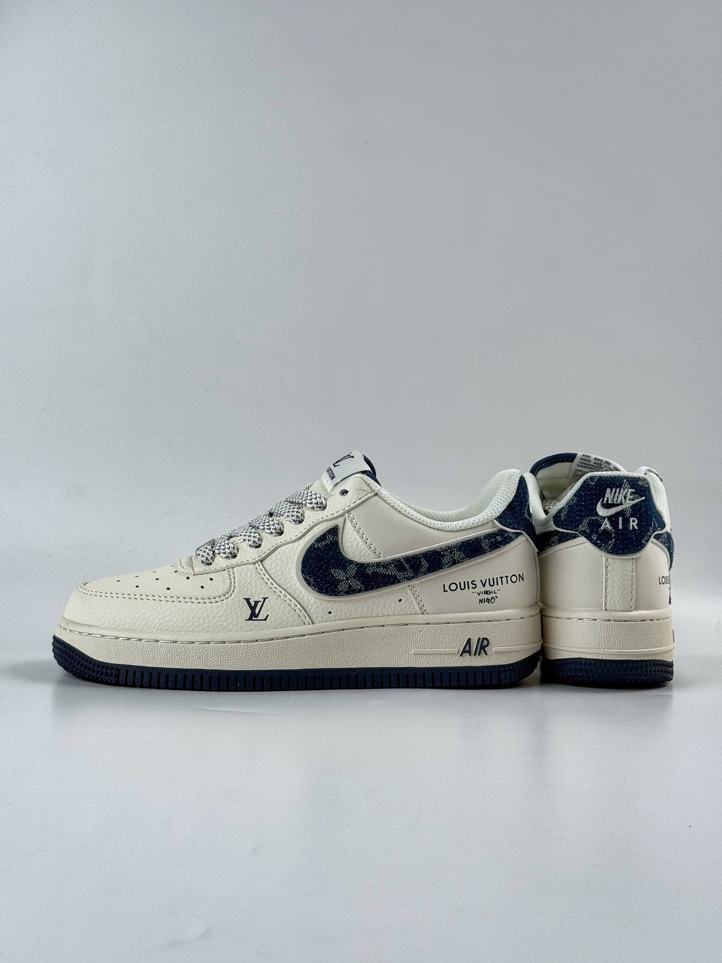 260 Nike Air Force 1 Low 07 x Louis Vuitton 白黑满天星 SM6688-102