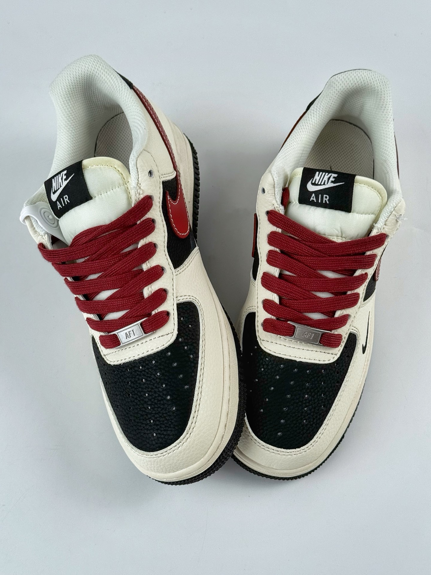 260 Nike Air Force 1 Low 07 x BAPE 白红小勾 QW5836-007