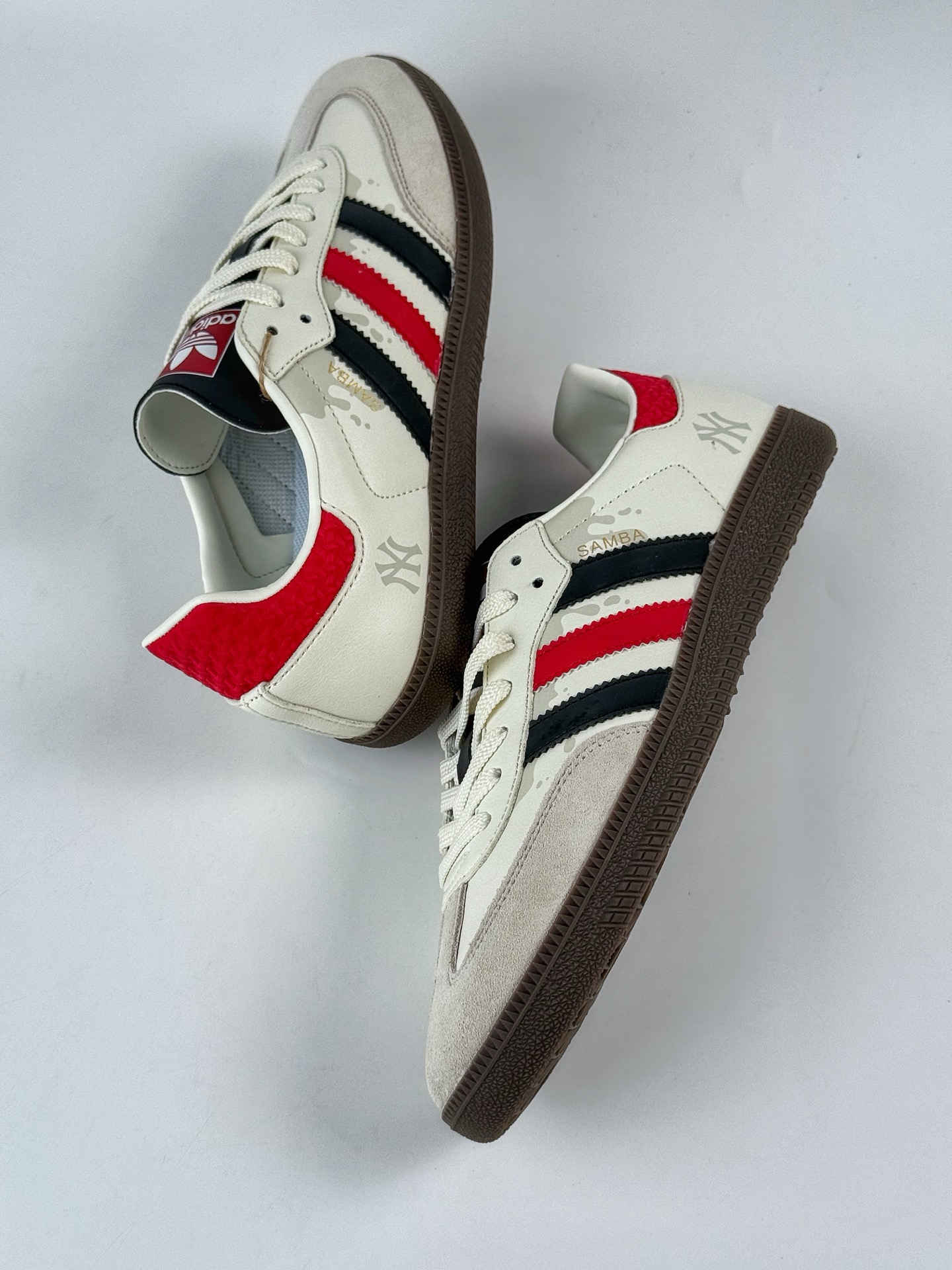 200 adidas originals Samba OG x MLB 桑巴舞系列复古经典轻便板鞋 GJ75812-Chinese UA Cheap High Quatity Brand Clothes Bags handbags Sneakers wholesale wholesaler seller from China Factory suppliers Fashion Clothing Shoes best Quality Beautiful Price 200 adidas originals Samba OG x MLB 桑巴舞系列复古经典轻便板鞋 GJ75812