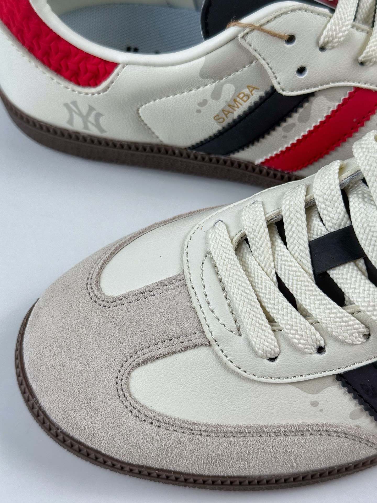 200 adidas originals Samba OG x MLB 桑巴舞系列复古经典轻便板鞋 GJ75812-Chinese UA Cheap High Quatity Brand Clothes Bags handbags Sneakers wholesale wholesaler seller from China Factory suppliers Fashion Clothing Shoes best Quality Beautiful Price 200 adidas originals Samba OG x MLB 桑巴舞系列复古经典轻便板鞋 GJ75812