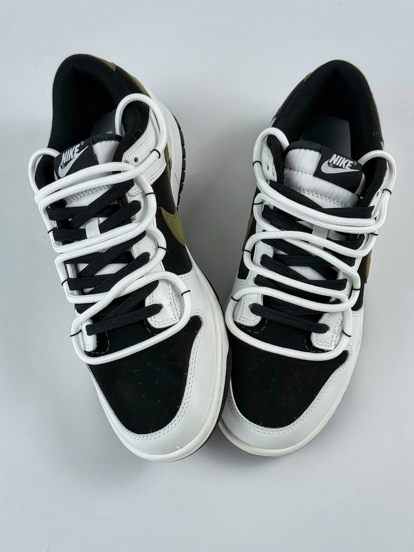 280 Nike SB Dunk Low x 寻迹使者 白黑 WG0414-024-Chinese UA Cheap High Quatity Brand Clothes Bags handbags Sneakers wholesale wholesaler seller from China Factory suppliers Fashion Clothing Shoes best Quality Beautiful Price 280 Nike SB Dunk Low x 寻迹使者 白黑 WG0414-024