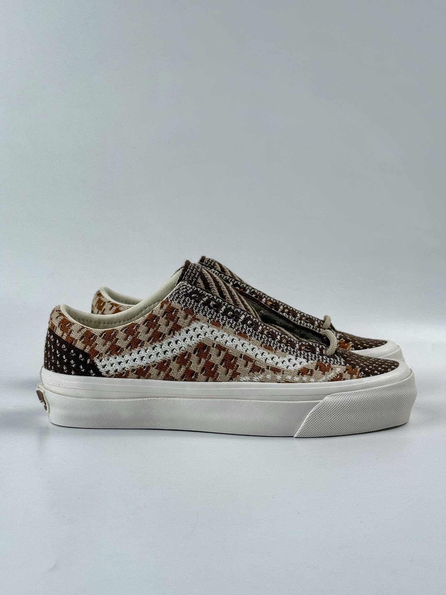 150 Vans OTW Old Skool 36 男女低帮复古针织网面棋盘格透气滑板鞋-Chinese UA Cheap High Quatity Brand Clothes Bags handbags Sneakers wholesale wholesaler seller from China Factory suppliers Fashion Clothing Shoes best Quality Beautiful Price 150 Vans OTW Old Skool 36 男女低帮复古针织网面棋盘格透气滑板鞋