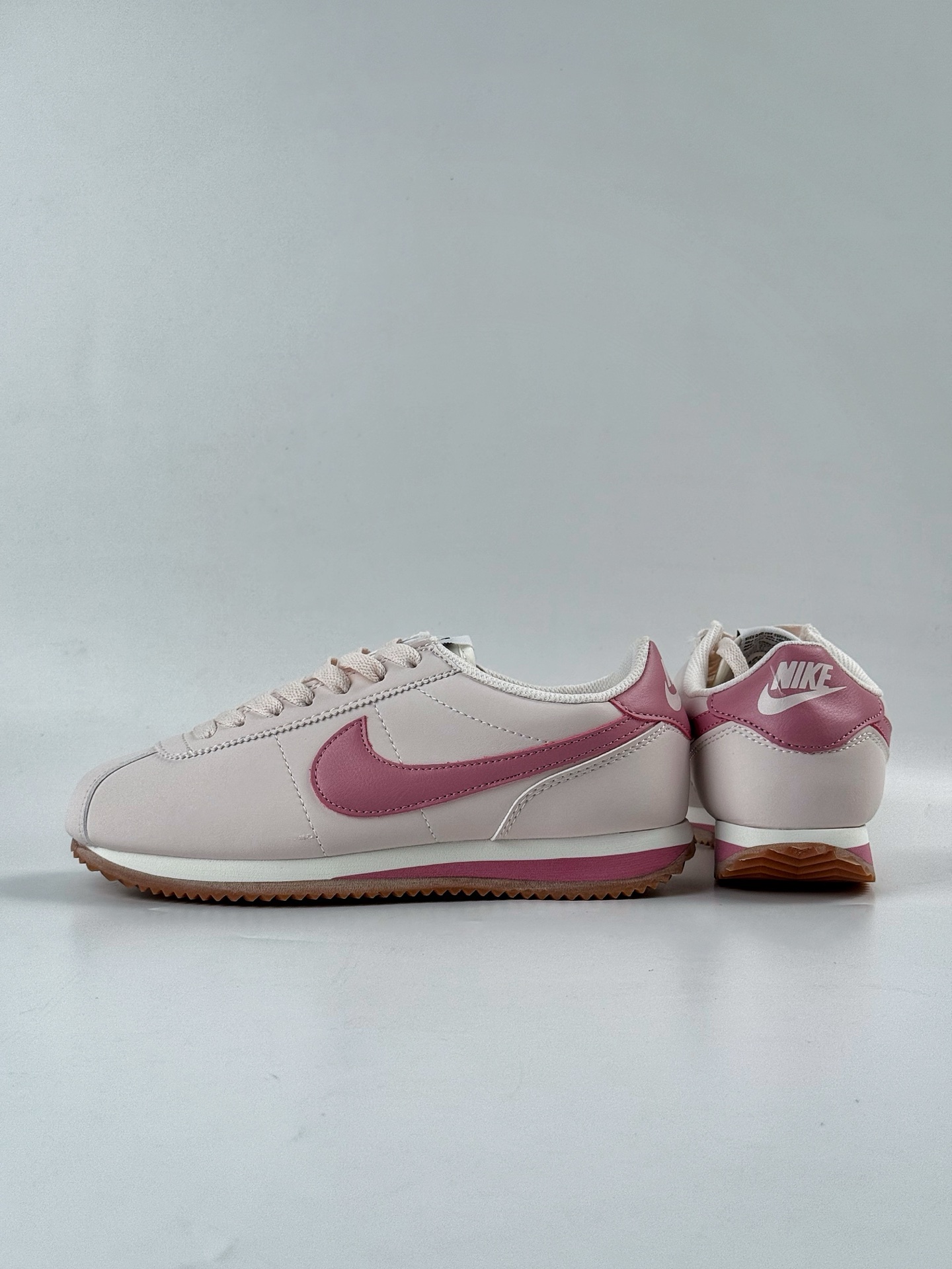 140 Nike Classic Cortez SE 经典阿甘 经典版型 DN1791-666-Chinese UA Cheap High Quatity Brand Clothes Bags handbags Sneakers wholesale wholesaler seller from China Factory suppliers Fashion Clothing Shoes best Quality Beautiful Price 140 Nike Classic Cortez SE 经典阿甘 经典版型 DN1791-666