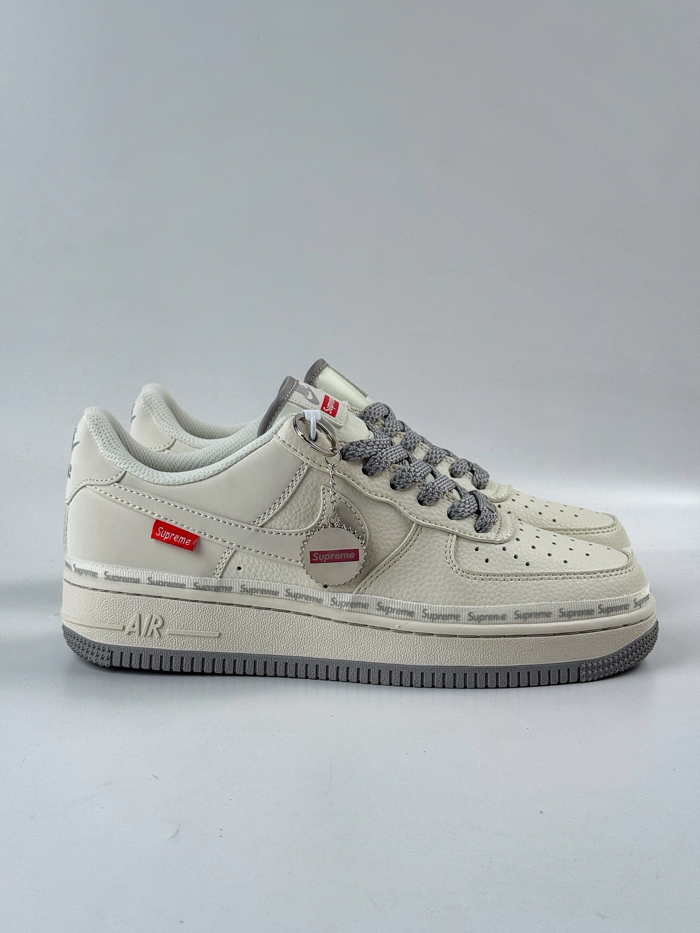 260 Nike Air Force 1 Low 07 x superme 米白灰满天星 XX3168-205