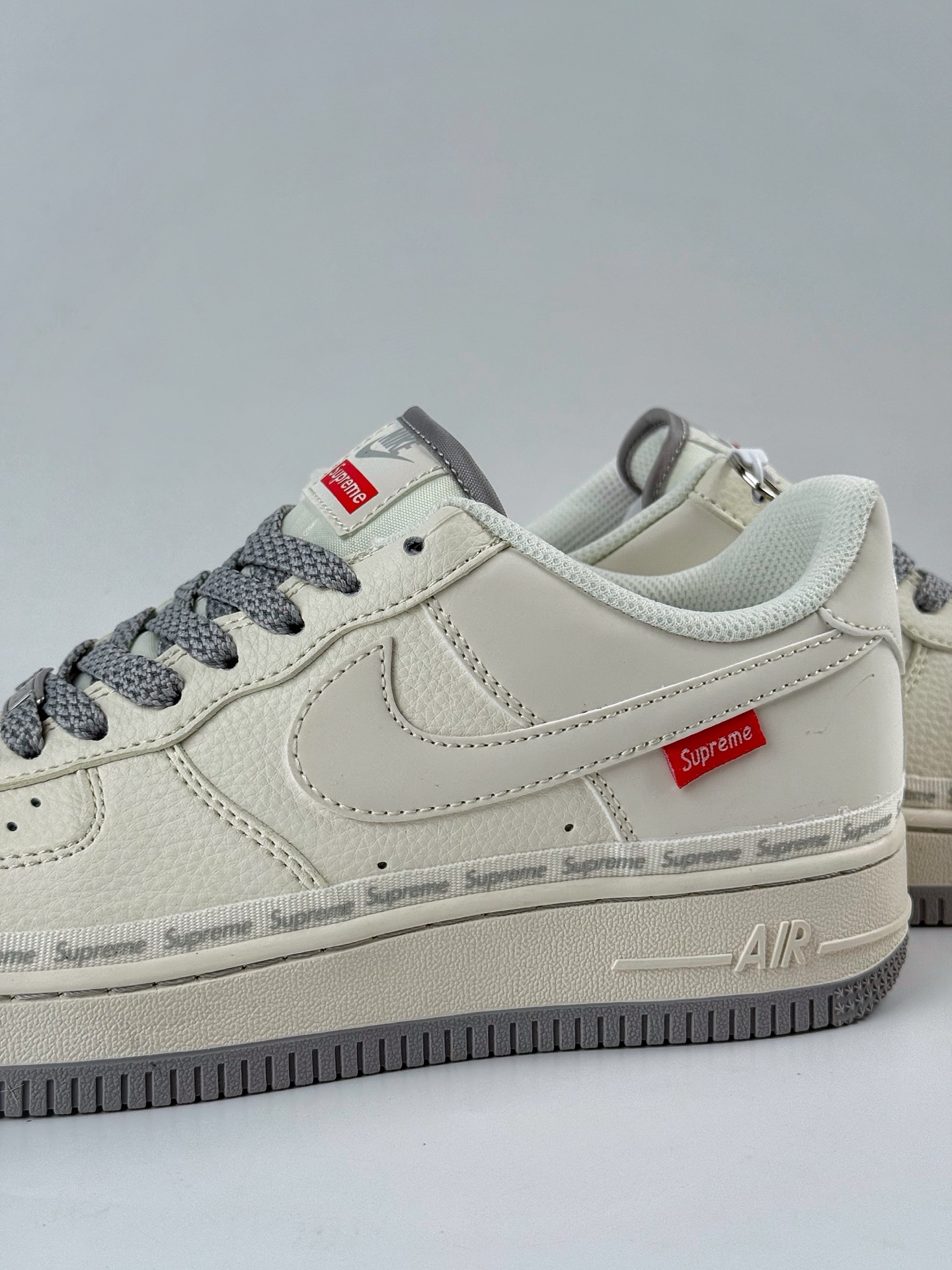 260 Nike Air Force 1 Low 07 x superme 米白灰满天星 XX3168-205